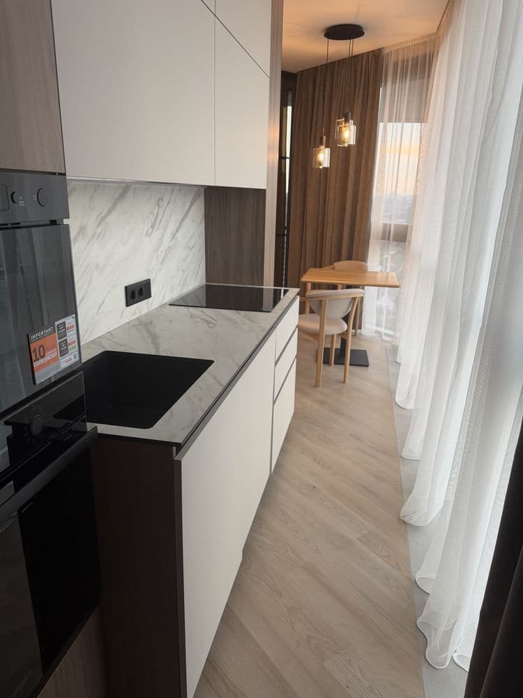 Оренда 1-кімнатної квартири, 50 м², ЖК «ДЕЛЬМАР» 4