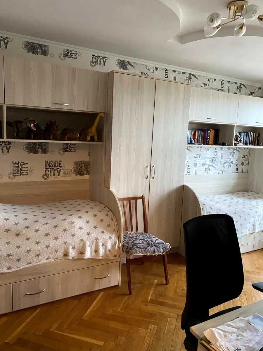 Продаж 3-кімнатної квартири, 85 м², Подільський р-н 1