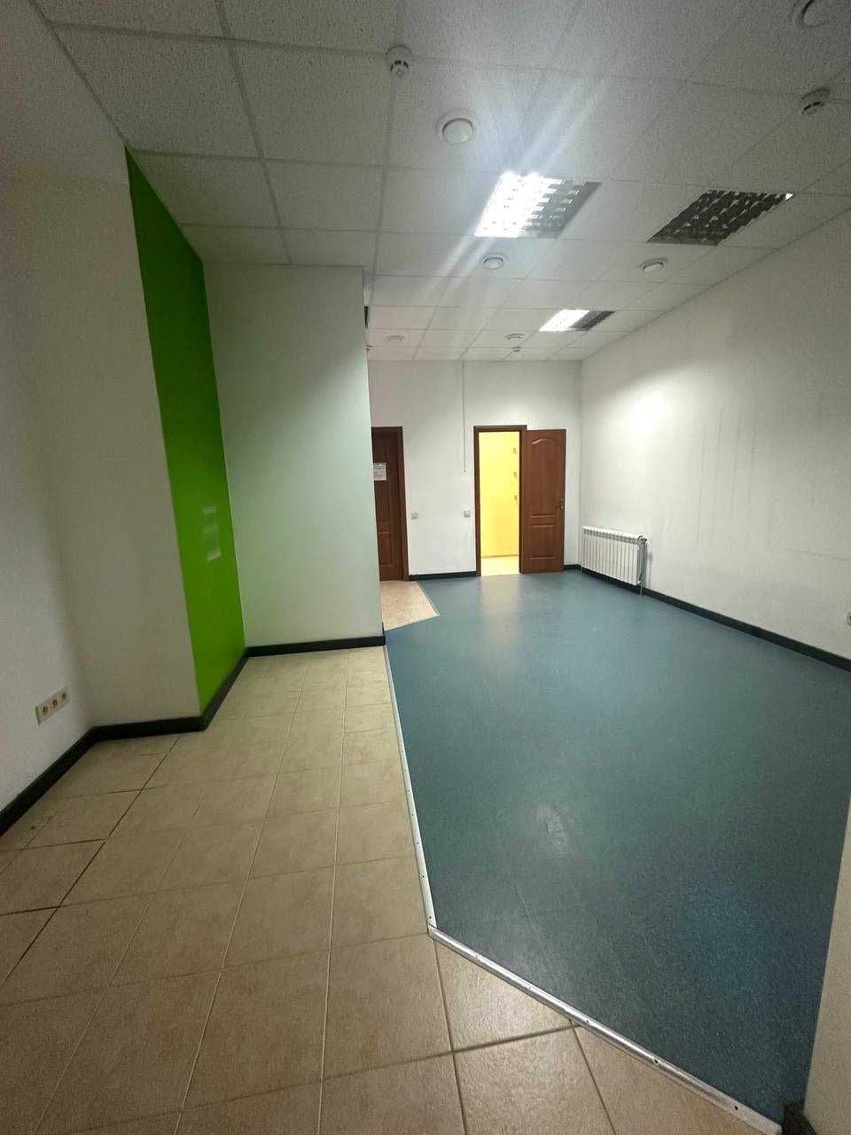 Оренда комерційного приміщення, 126 м², Дарницький р-н 5