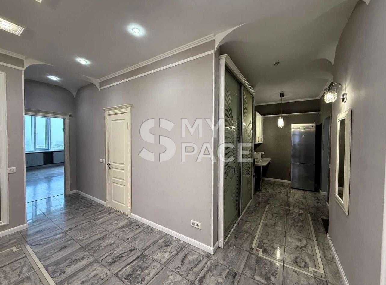 Продаж 3-кімнатної квартири, 93 м², Печерський р-н 5