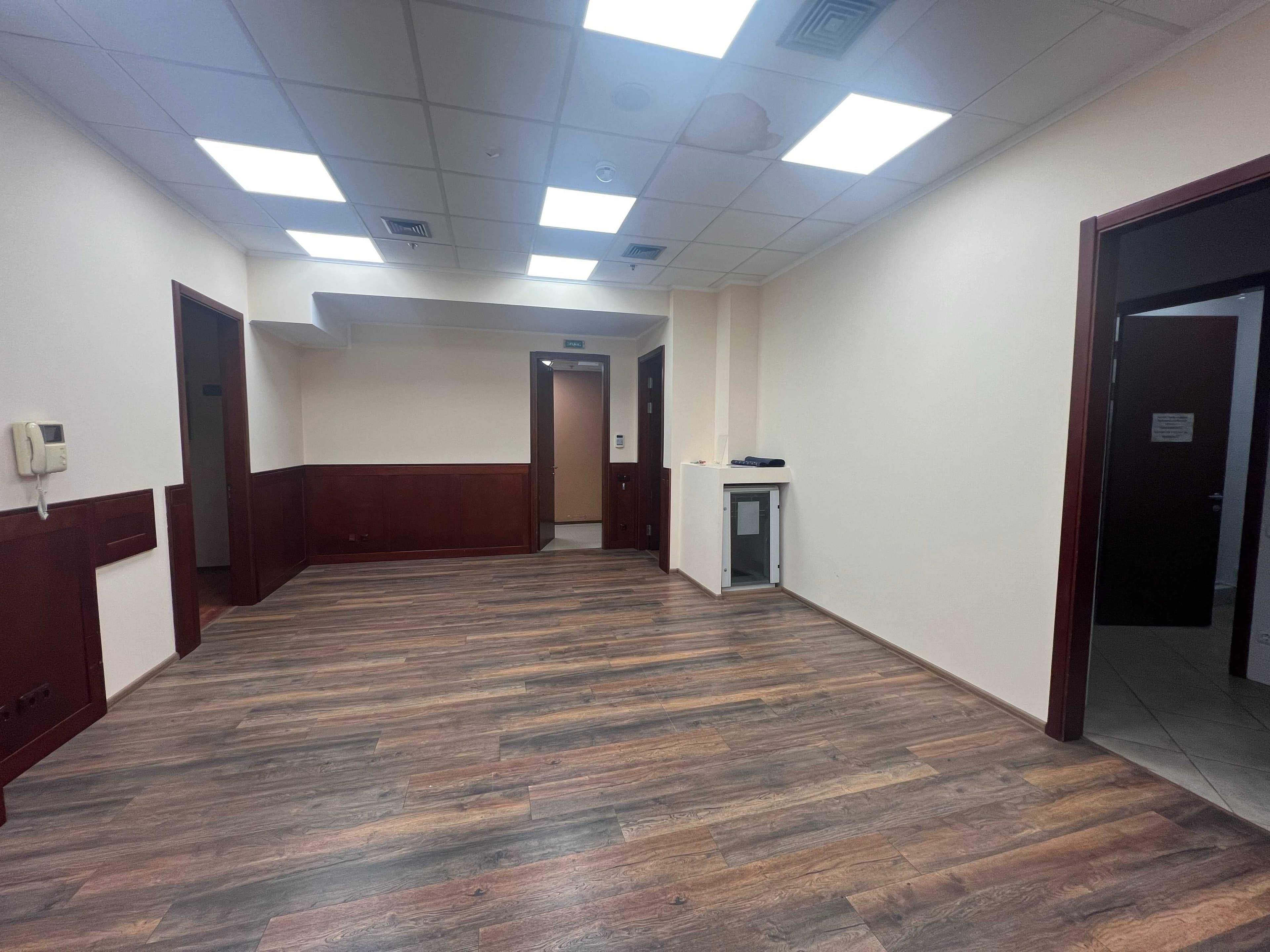 Оренда комерційного приміщення, 178 м², Печерський р-н 2