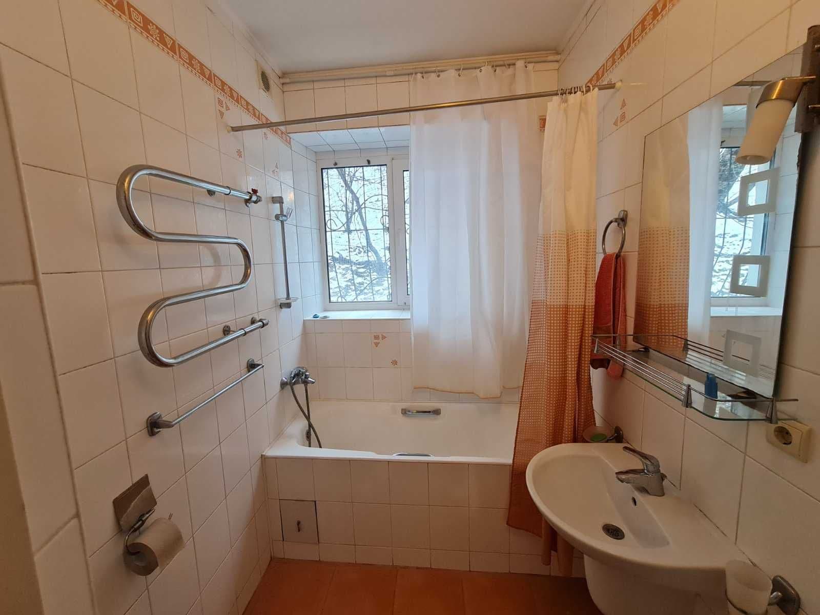 Продаж 2-кімнатної квартири, 58 м², Печерський р-н 5