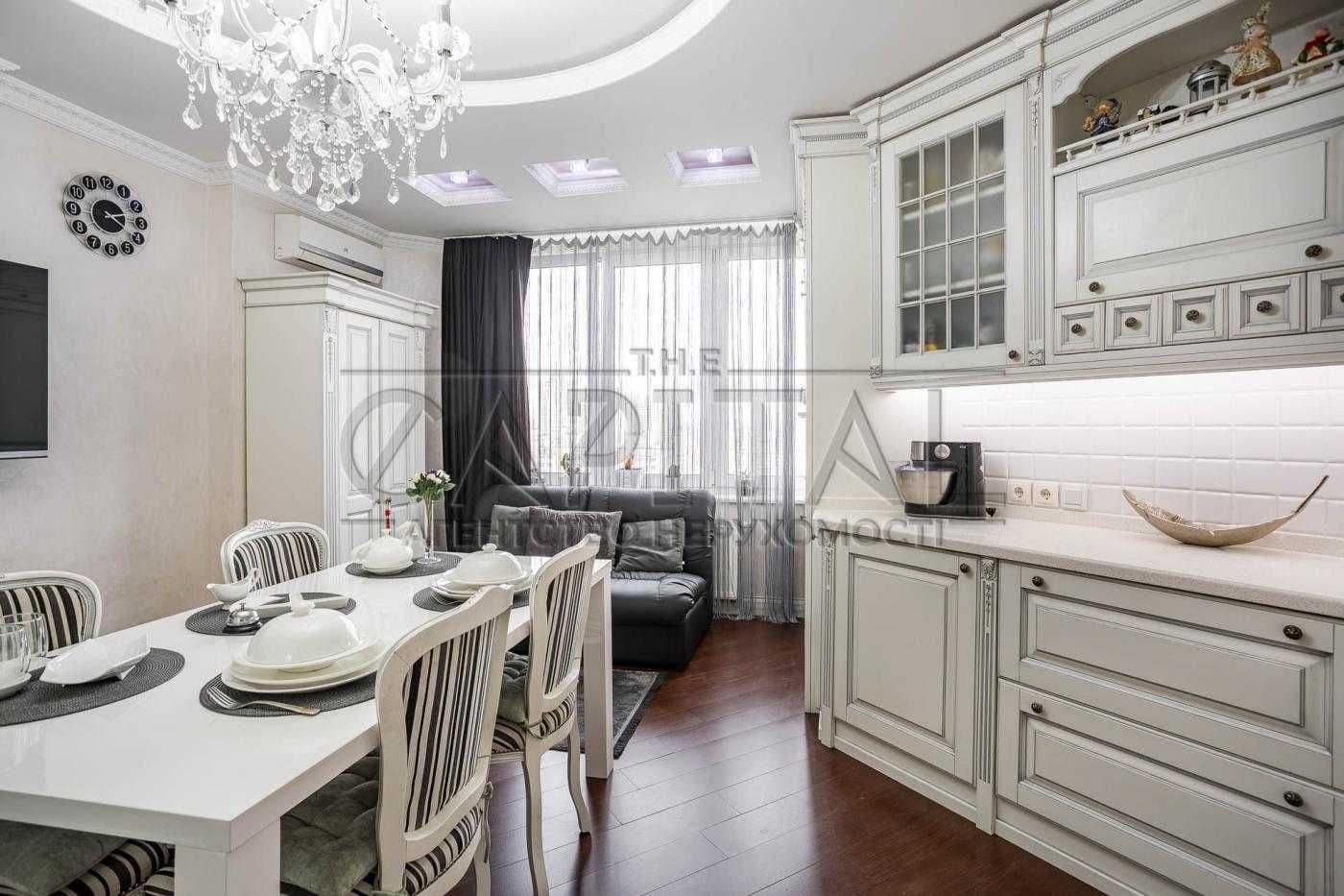 Продаж 4-кімнатної квартири, 120 м², Дарницький р-н 2