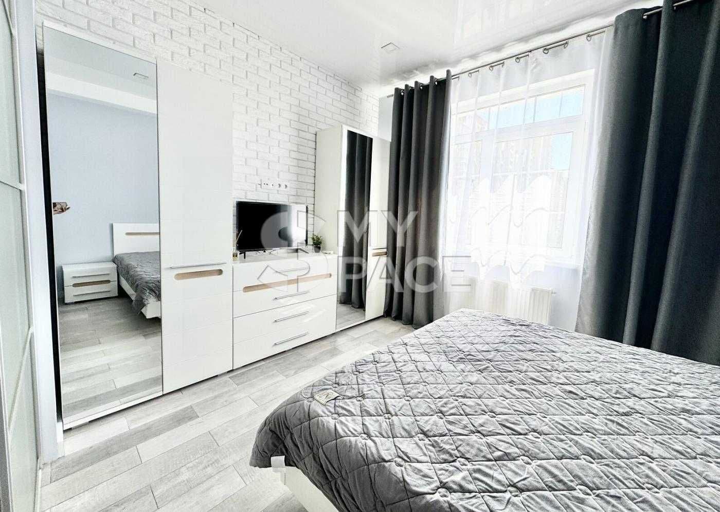 Продаж 2-кімнатної квартири, 37 м², Голосіївський р-н 4