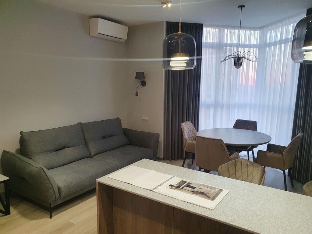 Оренда 2-кімнатної квартири, 69.5 м², ЖК «Дельмар» 4