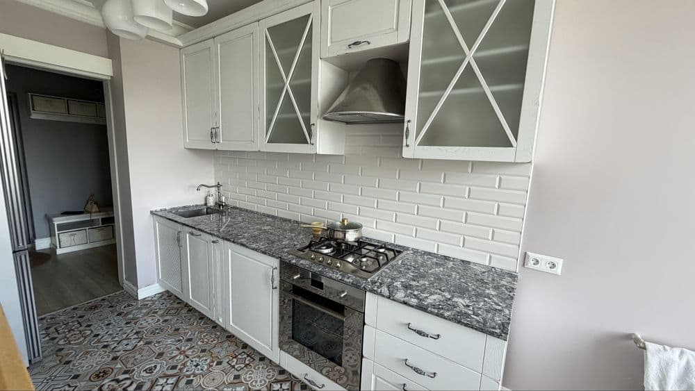 Оренда 2-кімнатної квартири, 86 м², Печерський р-н 8