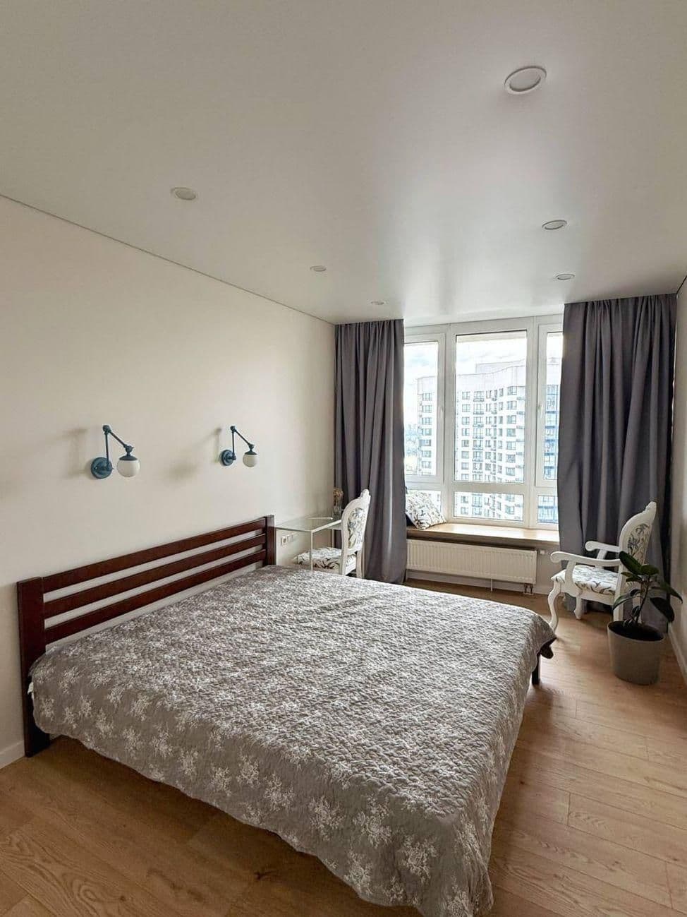 Оренда 2-кімнатної квартири, 81 м², ЖК «Славутич» 5