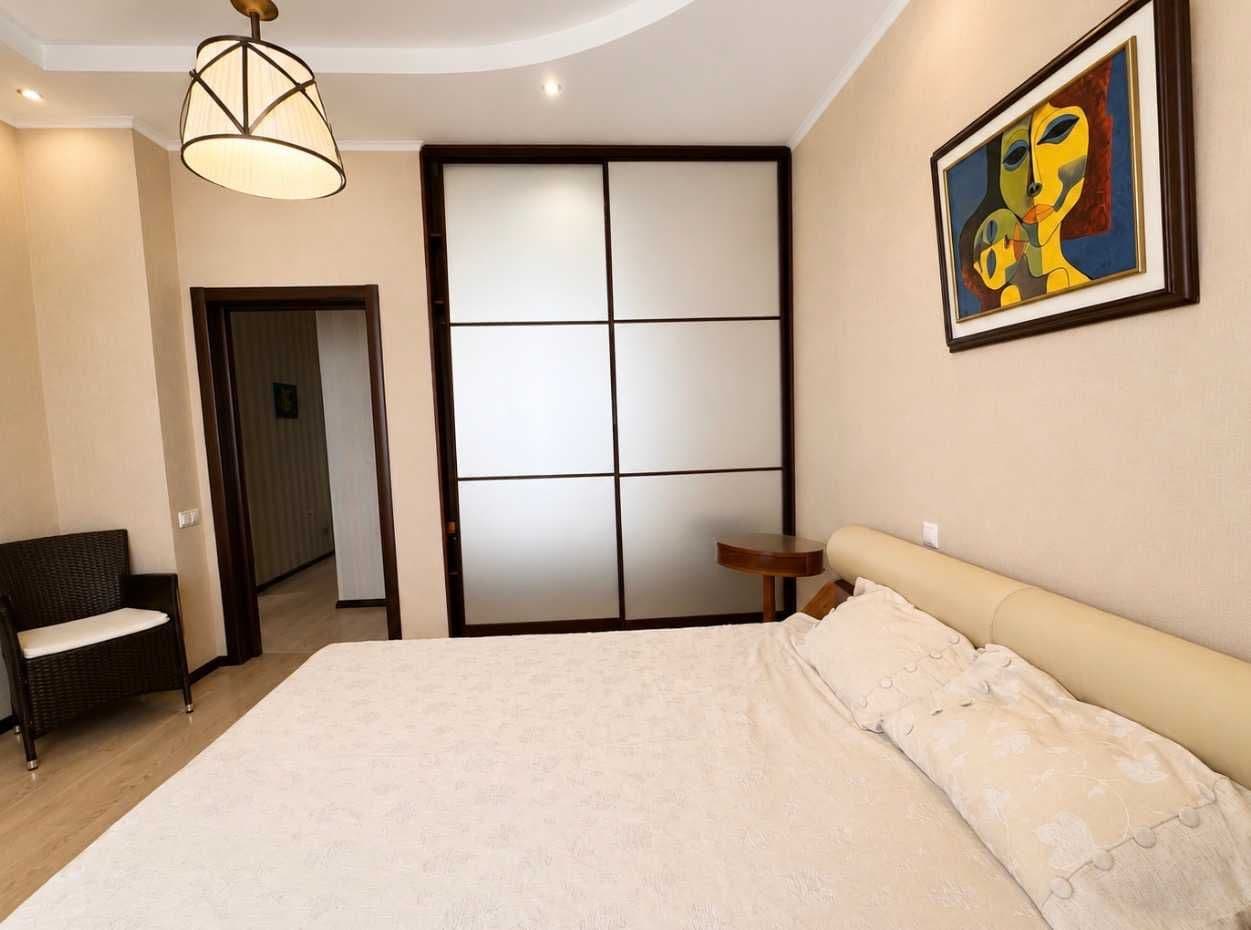 Оренда 4-кімнатної квартири, 138 м², Шевченківський р-н 4