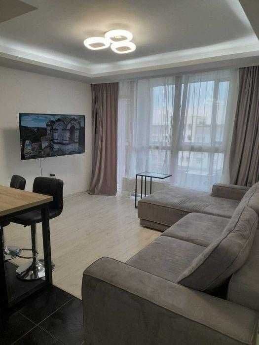 Оренда 3-кімнатної квартири, 85 м², ЖК «Варшавський» 3