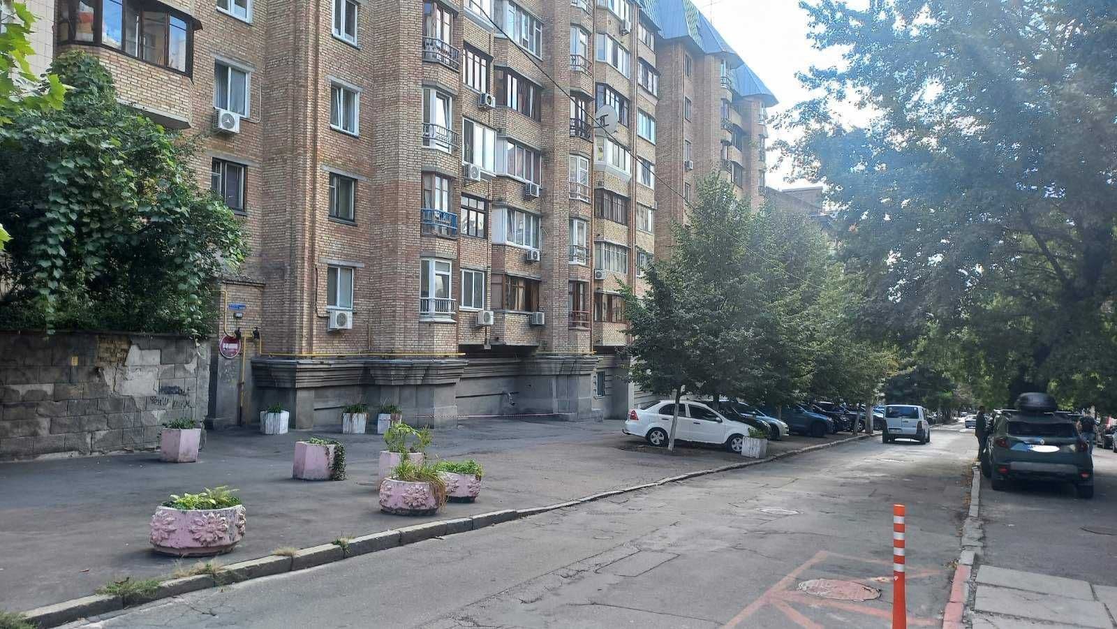 Продаж 2-кімнатної квартири, 58.2 м², Шевченківський р-н 1
