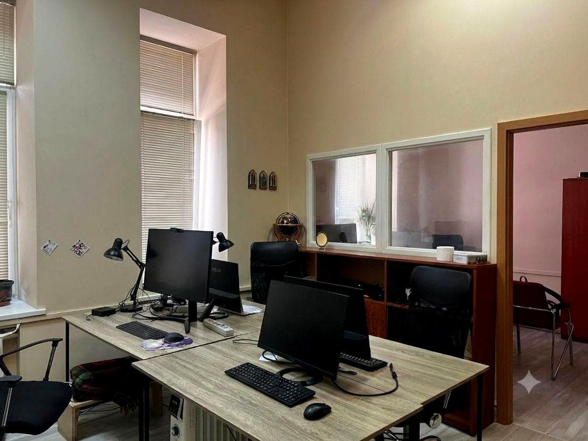 Оренда комерційного приміщення, 50.1 м², Шевченківський р-н 1
