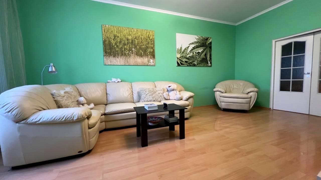 Оренда 3-кімнатної квартири, 155 м², Дарницький р-н 1