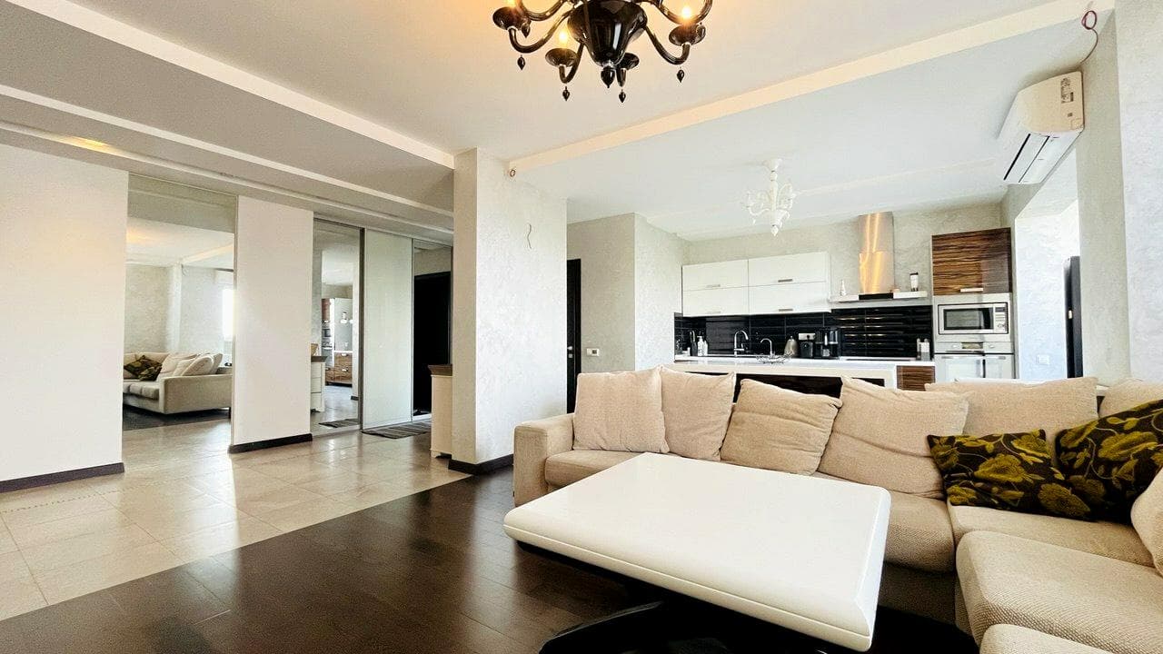 Оренда 3-кімнатної квартири, 105 м², ЖК «ЖОКЕЙ» 3