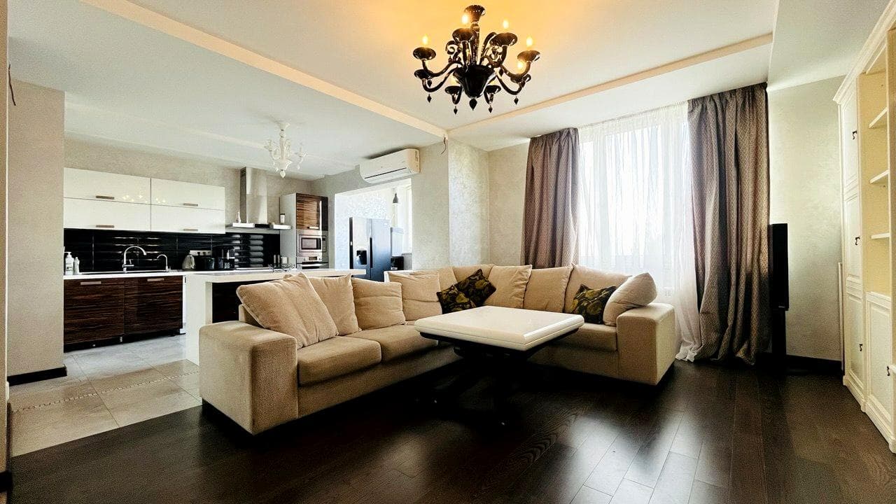 Оренда 3-кімнатної квартири, 105 м², ЖК «ЖОКЕЙ» 2