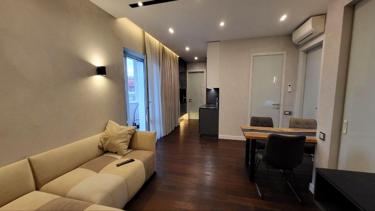 Оренда 2-кімнатної квартири, 75.5 м², ЖК «Аристократ» 4