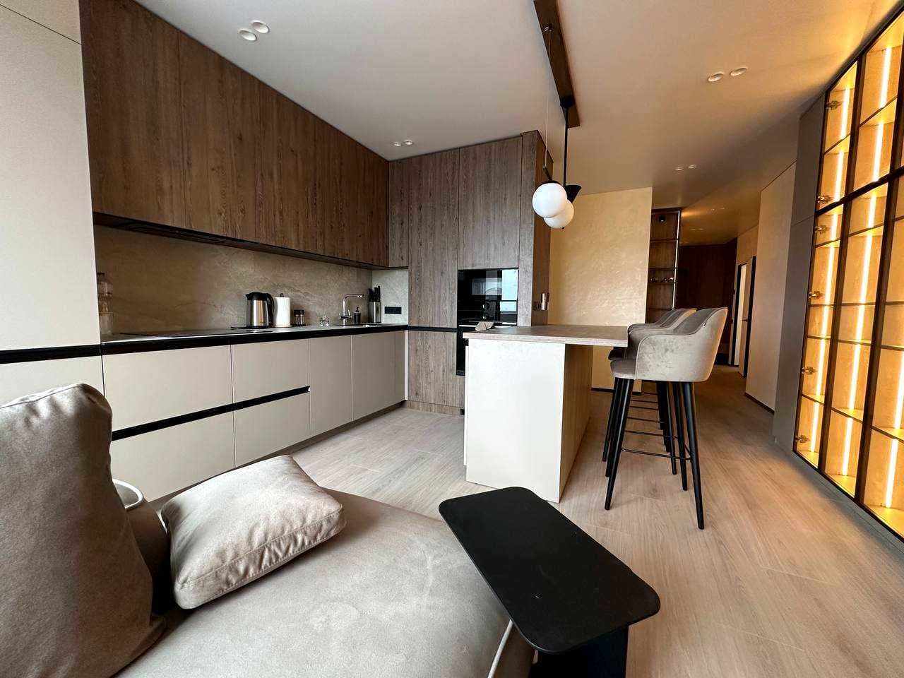 Оренда 2-кімнатної квартири, 80 м², Подільський р-н 3