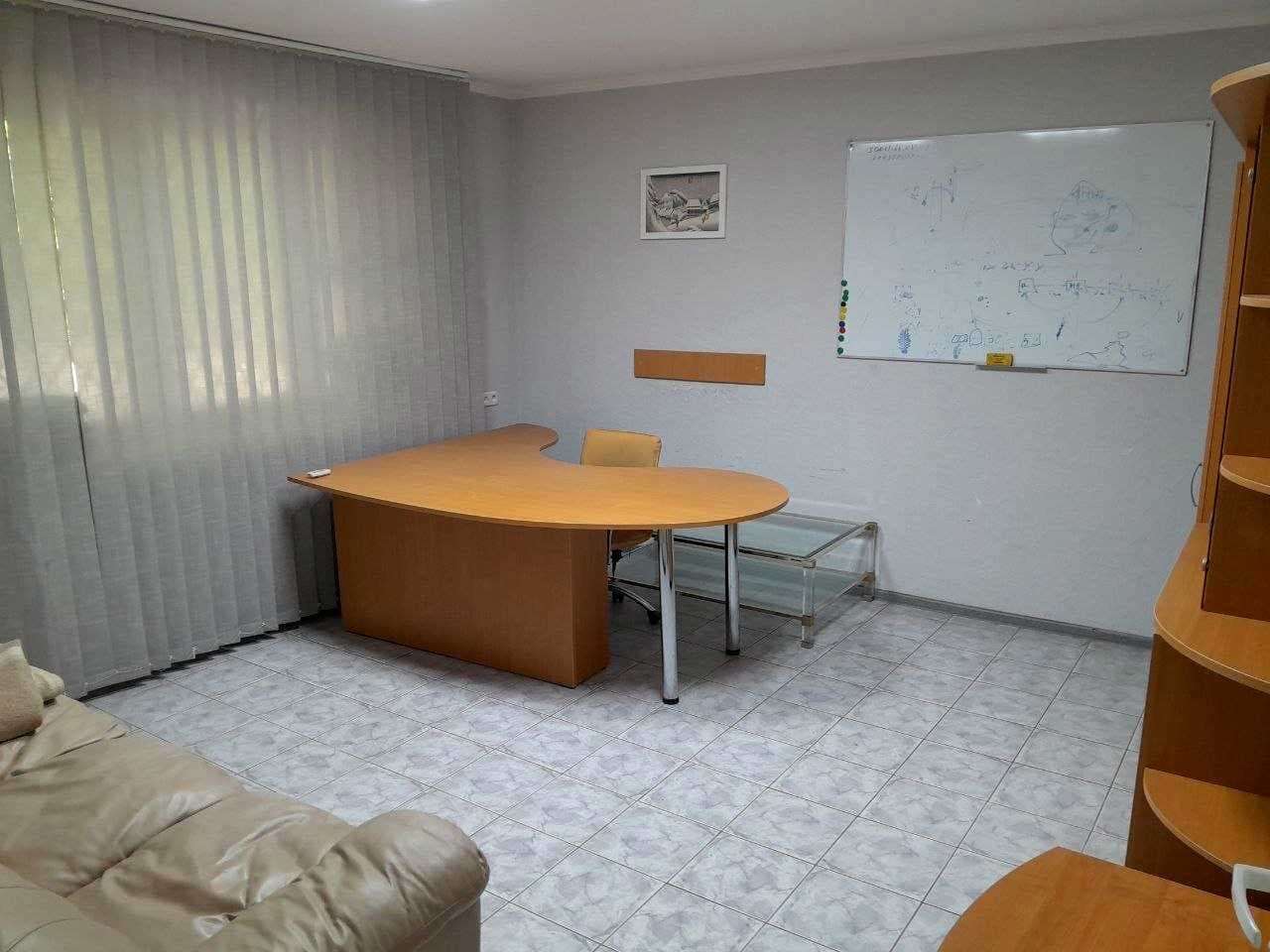 Оренда комерційного приміщення, 106 м², Шевченківський р-н 1