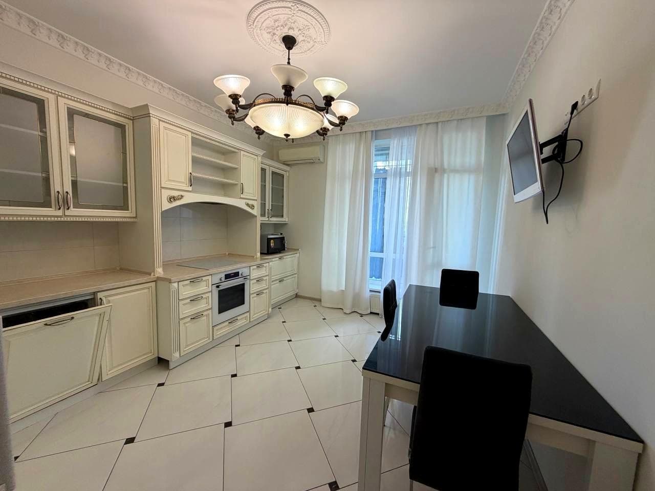 Оренда 2-кімнатної квартири, 85 м², ЖК «Новопечерські Липки» 3