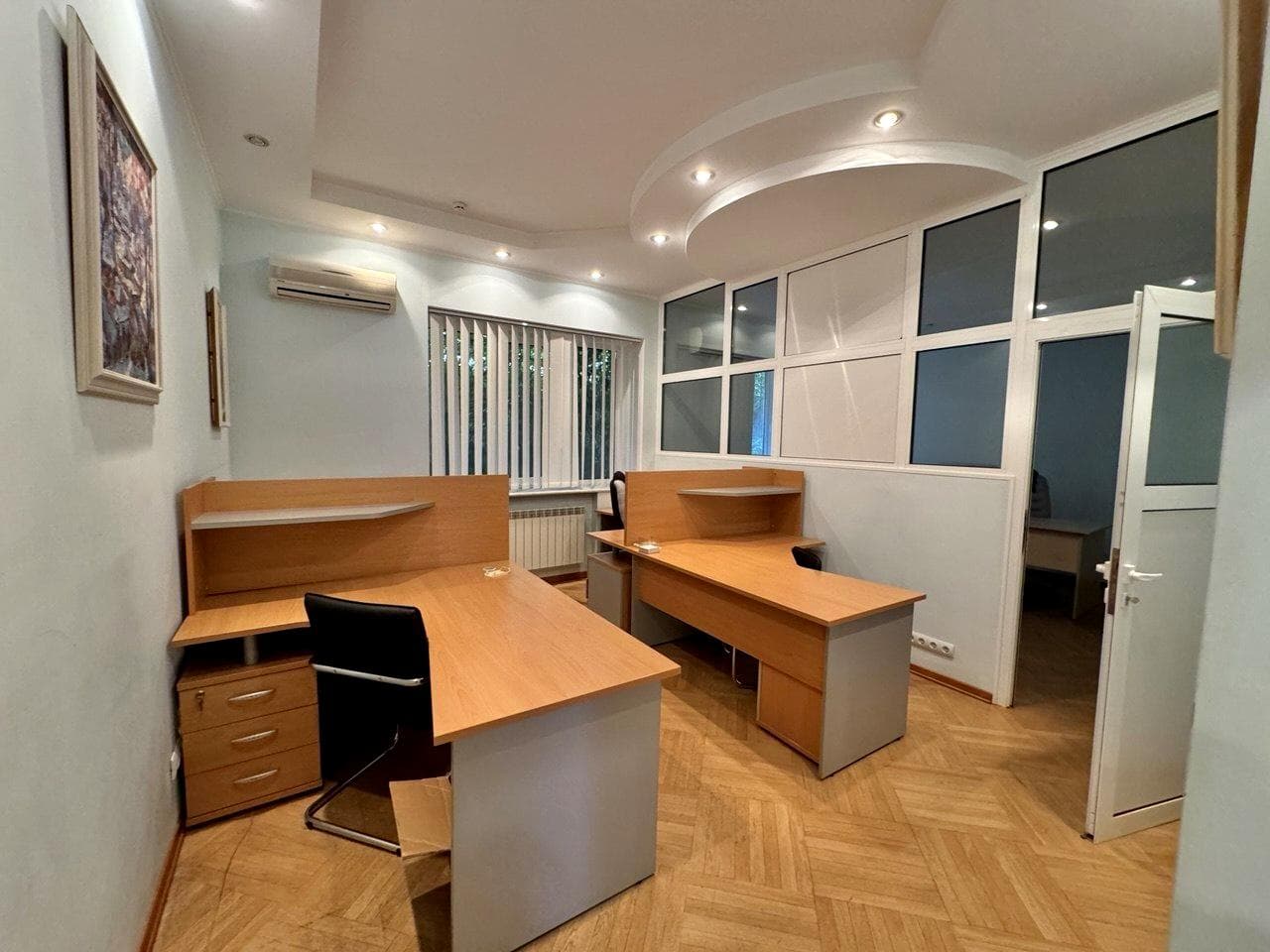 Оренда комерційного приміщення, 100 м², Печерський р-н 4