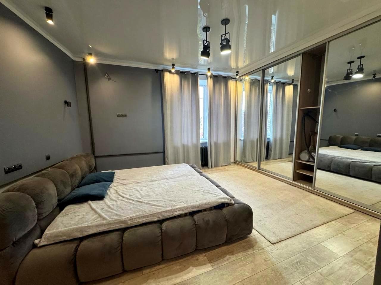 Оренда 2-кімнатної квартири, 65 м², Шевченківський р-н 3