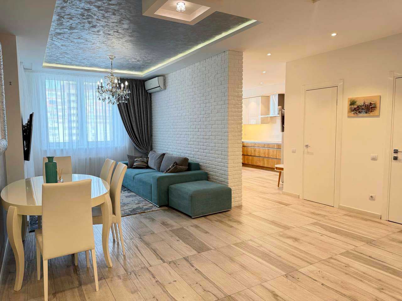 Оренда 4-кімнатної квартири, 156 м², Дарницький р-н 2