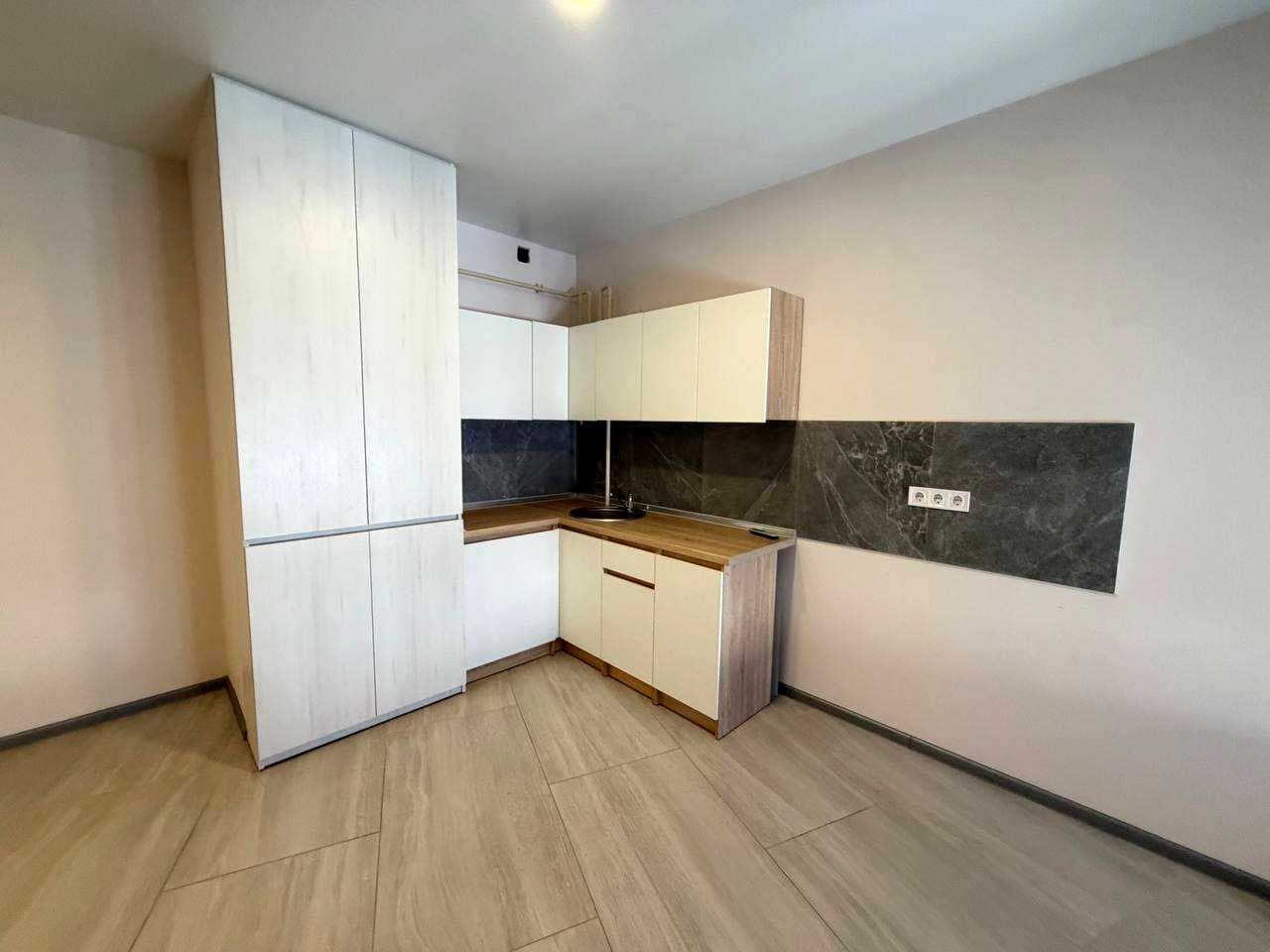 Оренда комерційного приміщення, 84.5 м², ЖК «Рів'єра 2» 3
