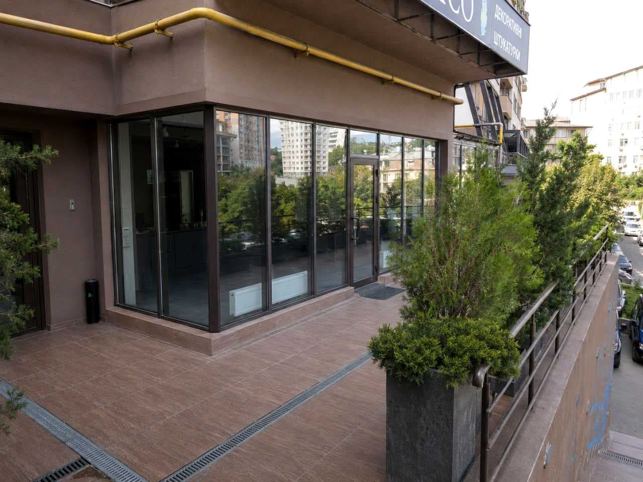 Оренда комерційного приміщення, 92 м², ЖК «Львівський квартал» 1