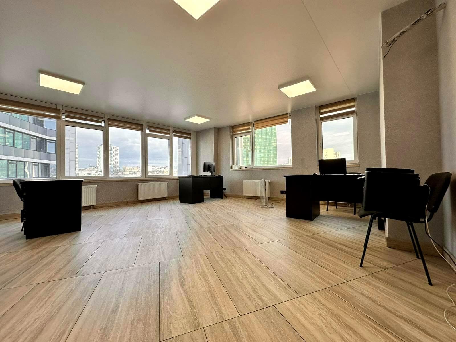 Оренда комерційного приміщення, 96 м², ЖК «Manhattan city» 3