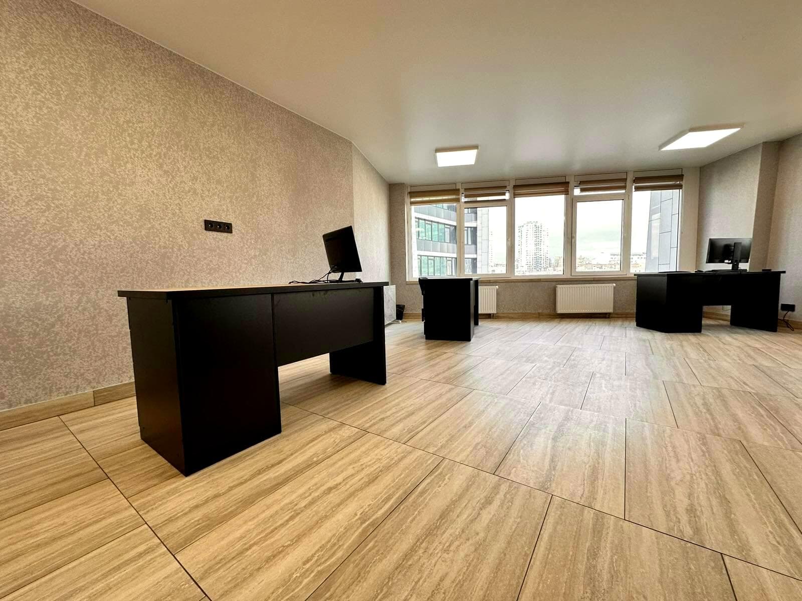 Оренда комерційного приміщення, 96 м², ЖК «Manhattan city» 2