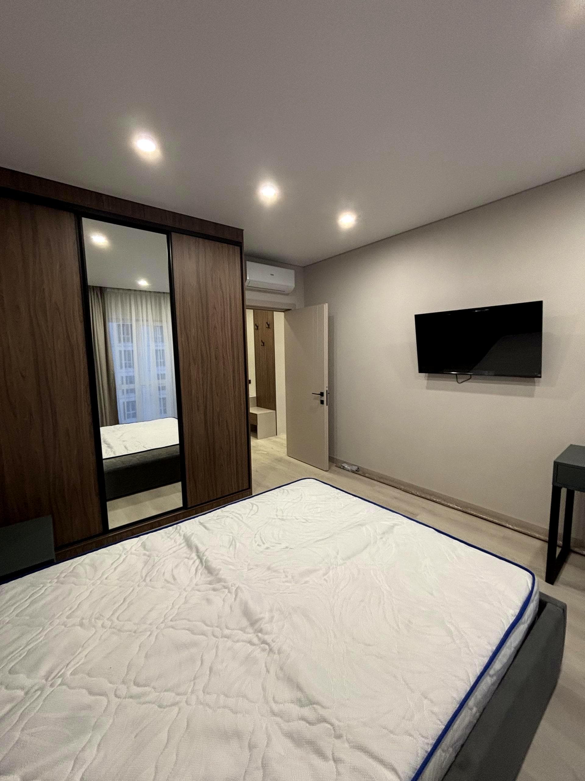 Оренда 2-кімнатної квартири, 42 м², ЖК «Нова Англія» 4