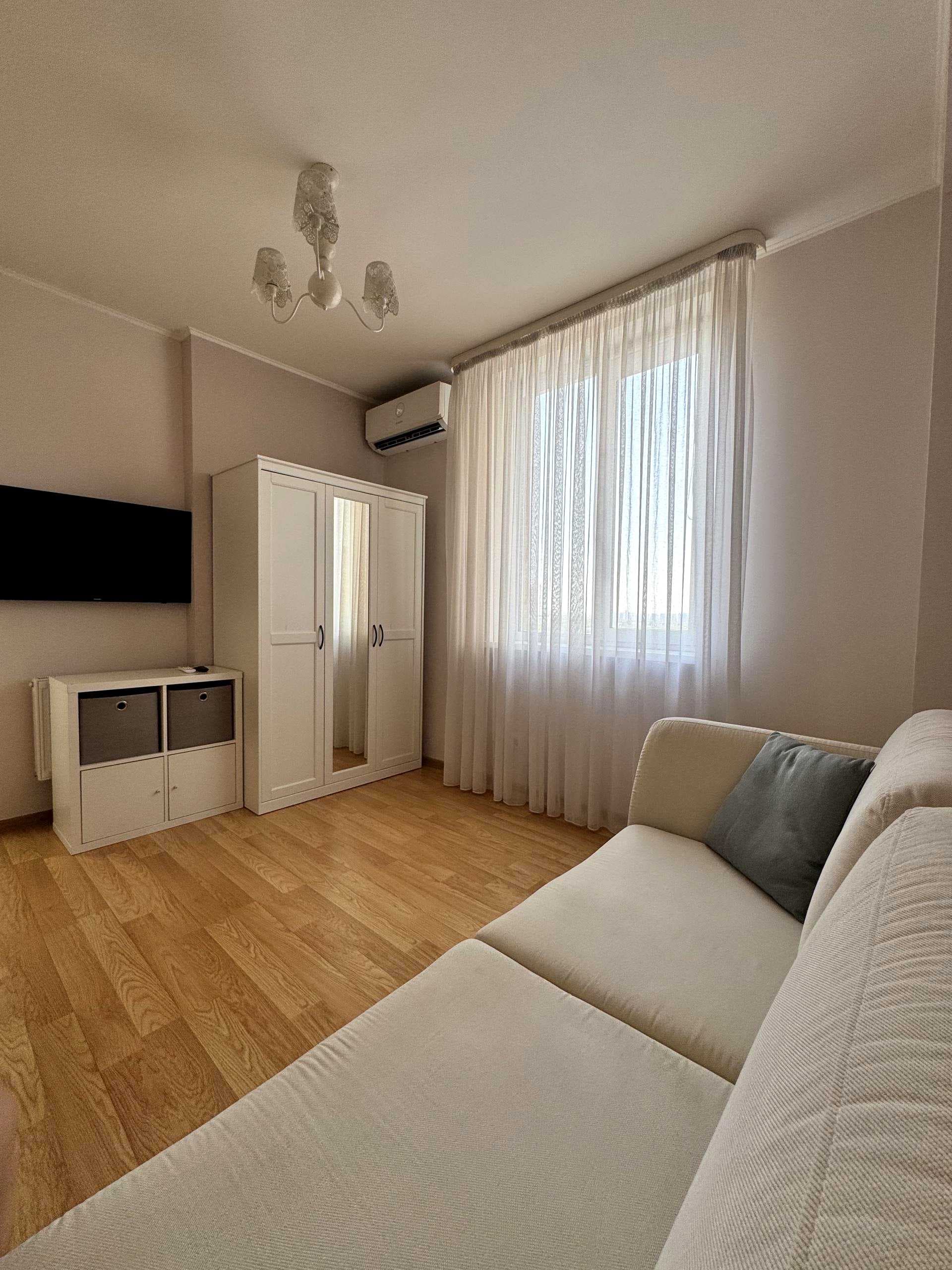 Оренда 2-кімнатної квартири, 63.1 м², Голосіївський р-н 4