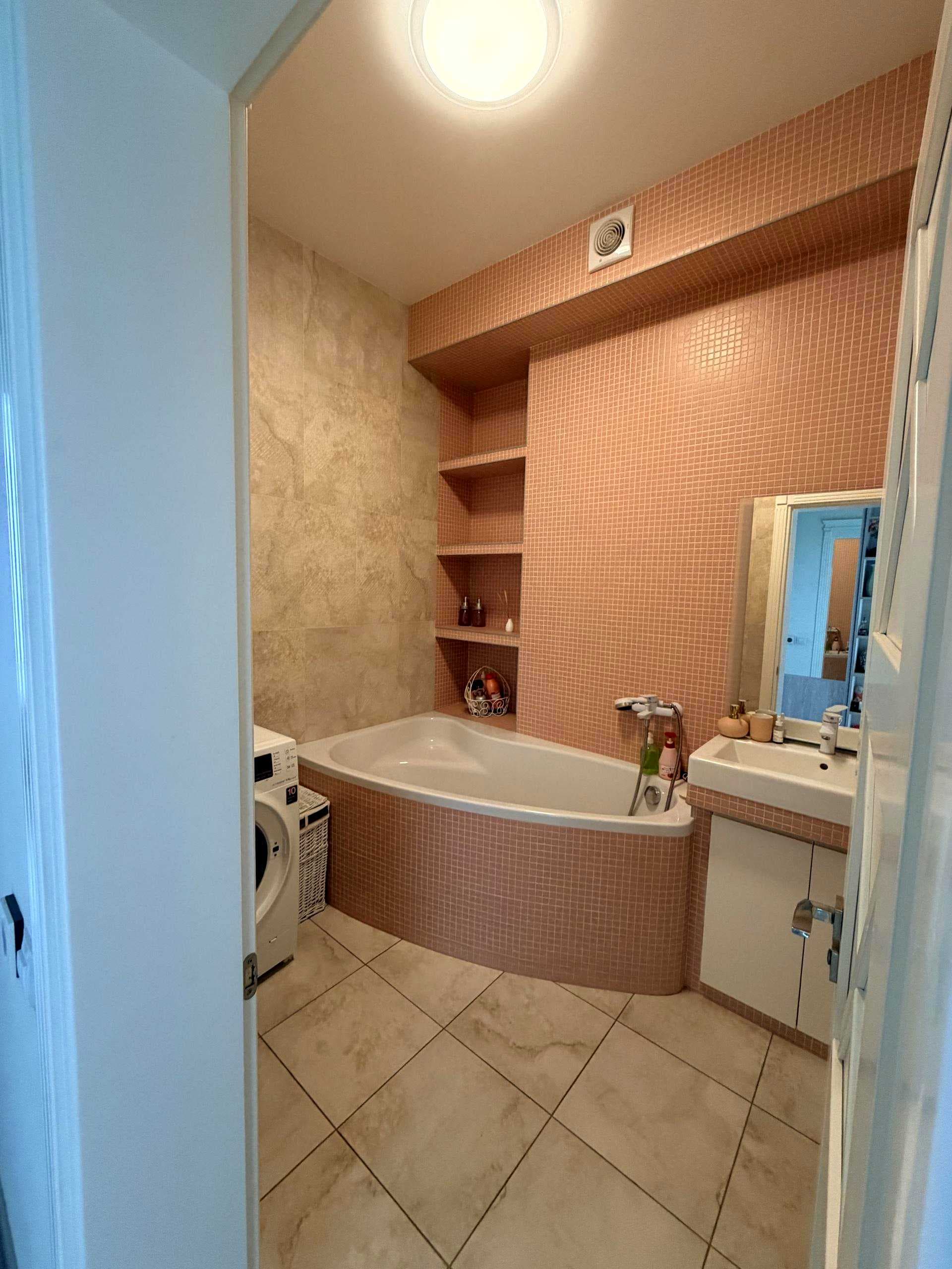 Оренда 2-кімнатної квартири, 38 м², Печерський р-н 3
