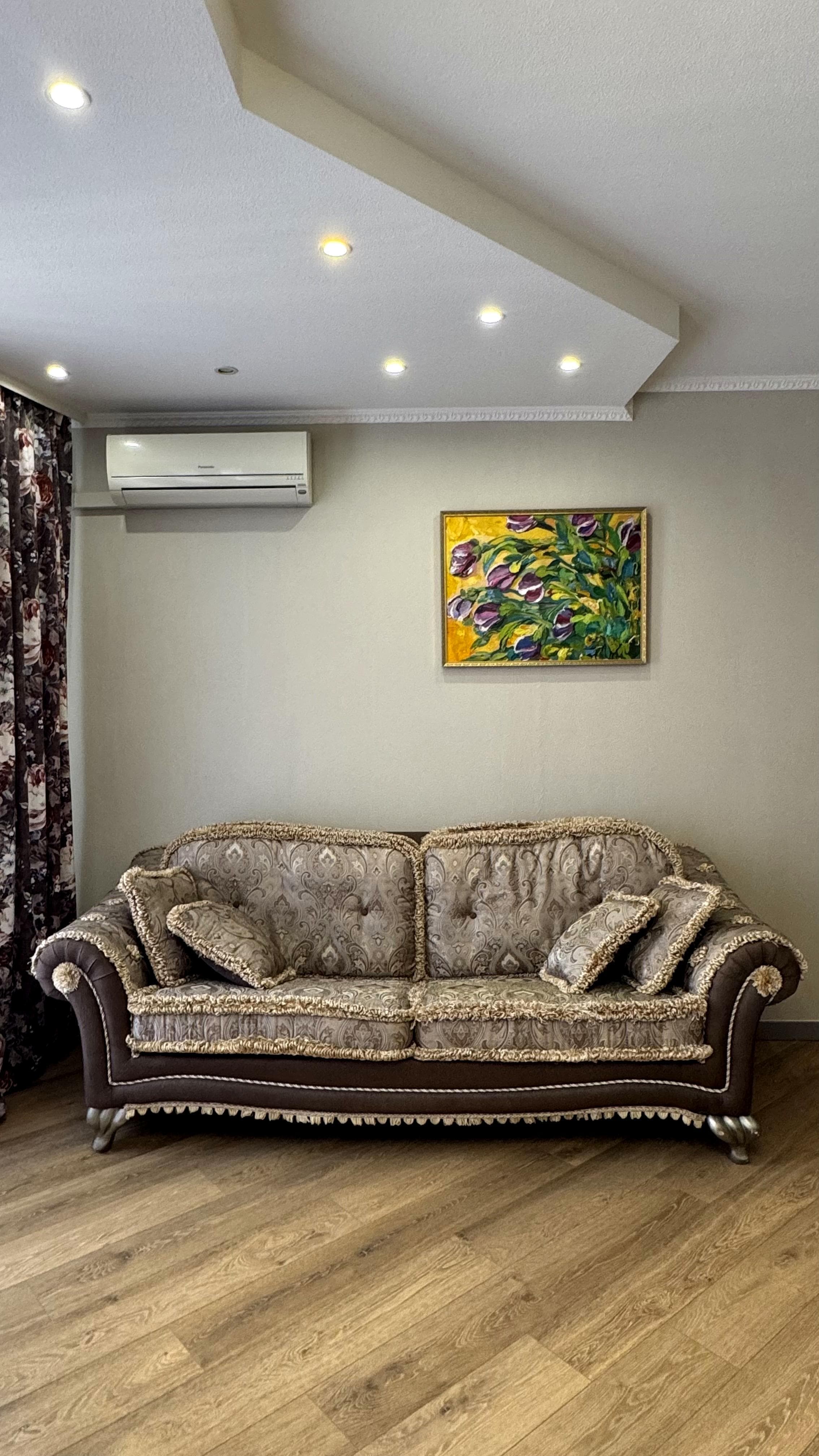 Оренда 3-кімнатної квартири, 102 м², Подільський р-н 5