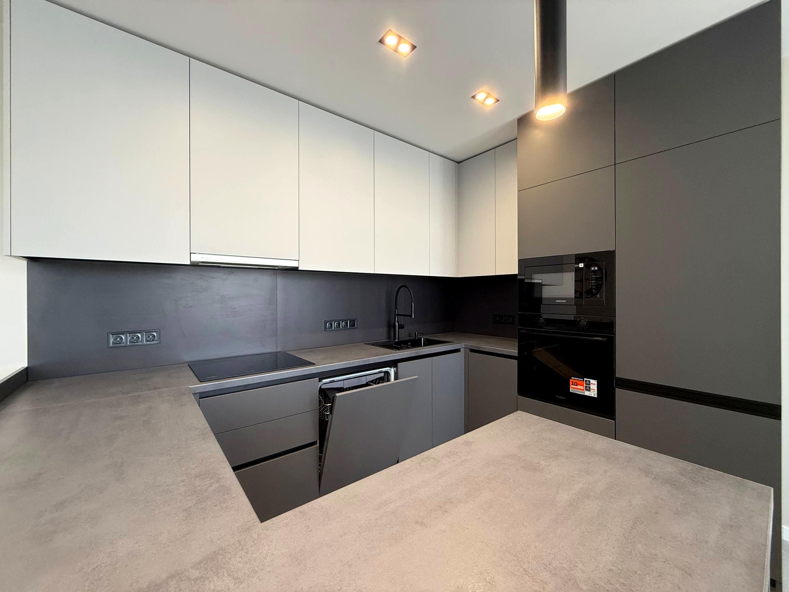 Оренда 2-кімнатної квартири, 85 м², ЖК «Лебединий» 5