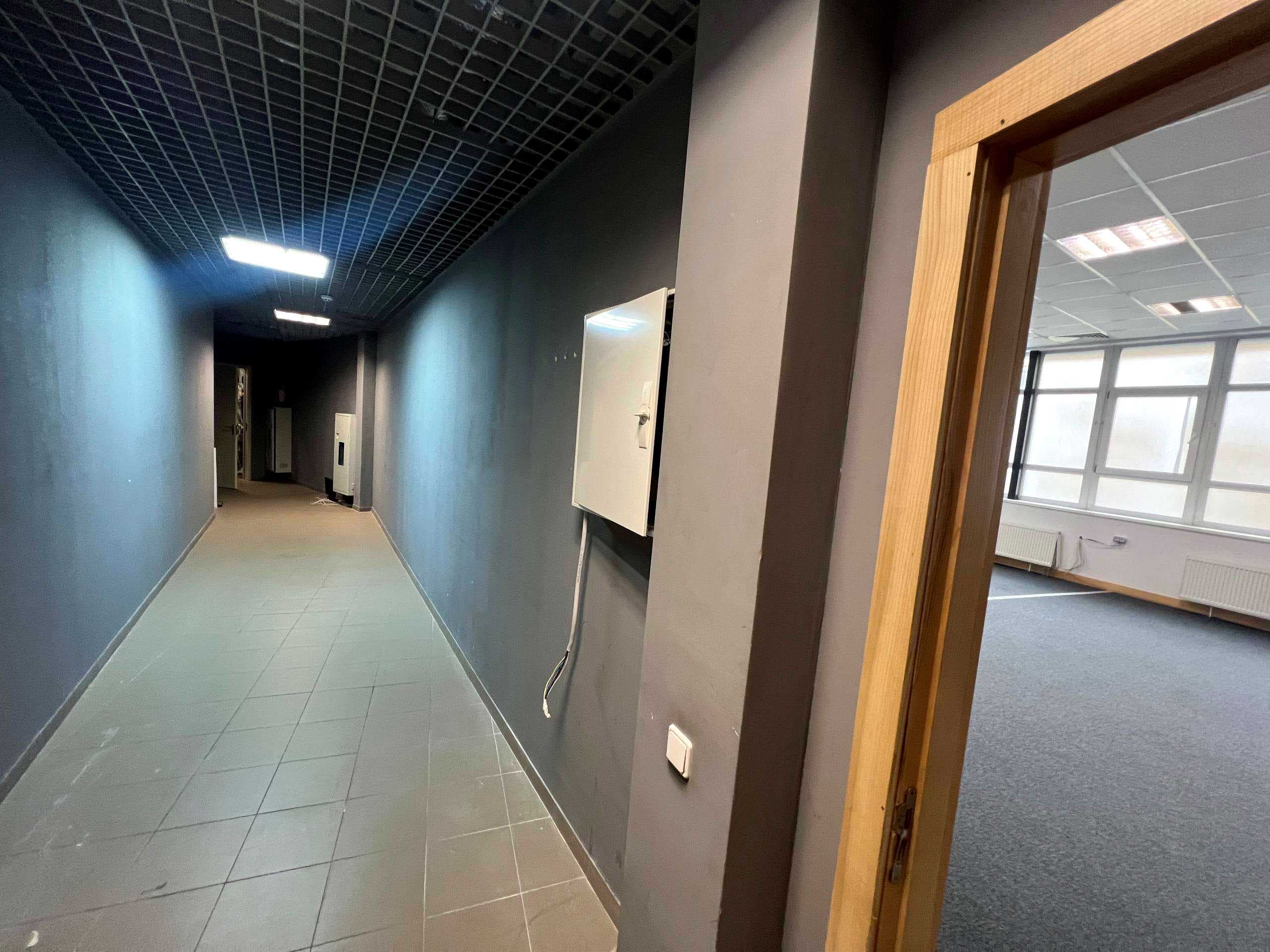 Оренда комерційного приміщення, 300 м², ЖК «Бізнес-центр «Хвиля»» 4