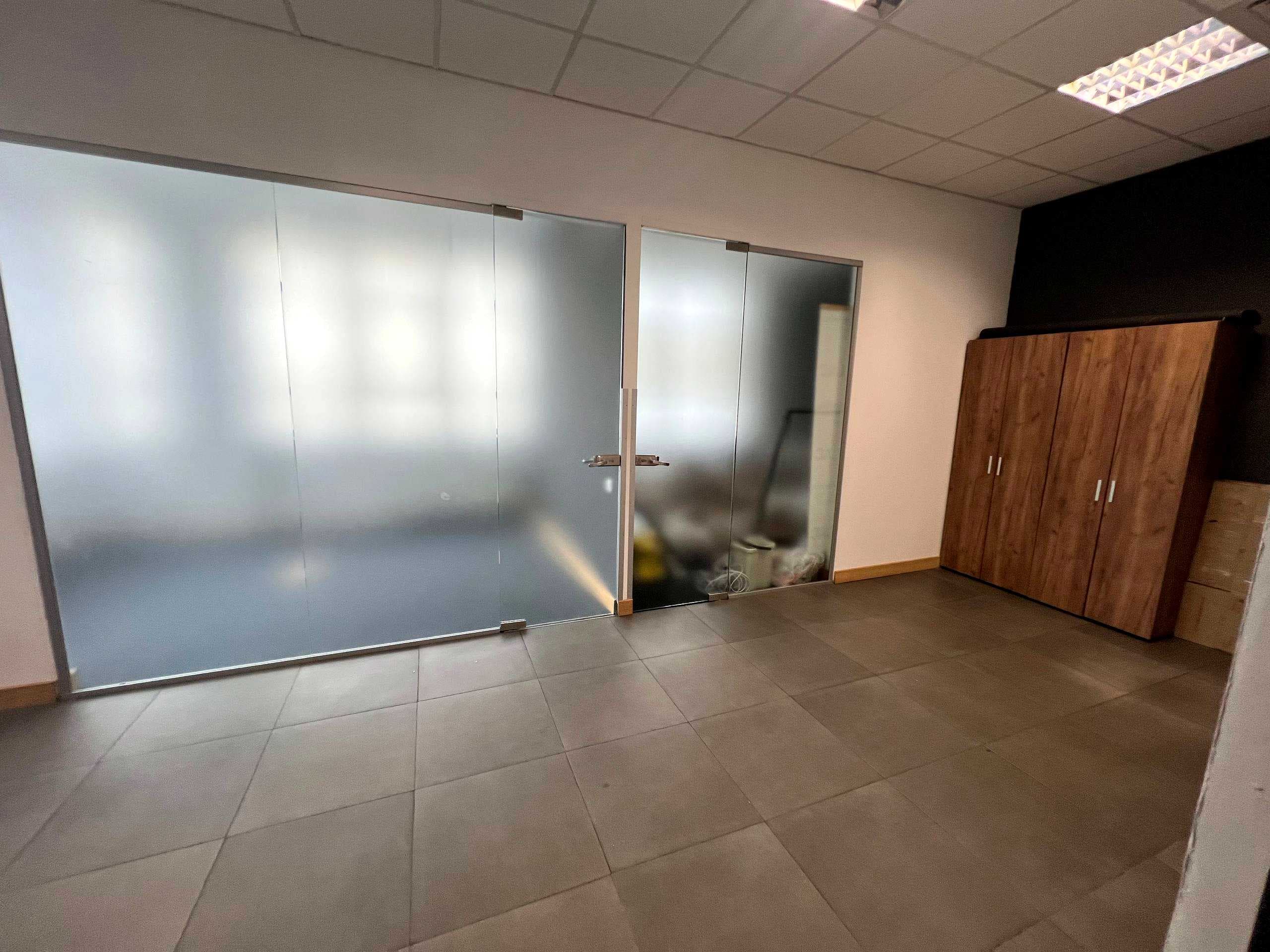 Оренда комерційного приміщення, 300 м², ЖК «Бізнес-центр «Хвиля»» 1