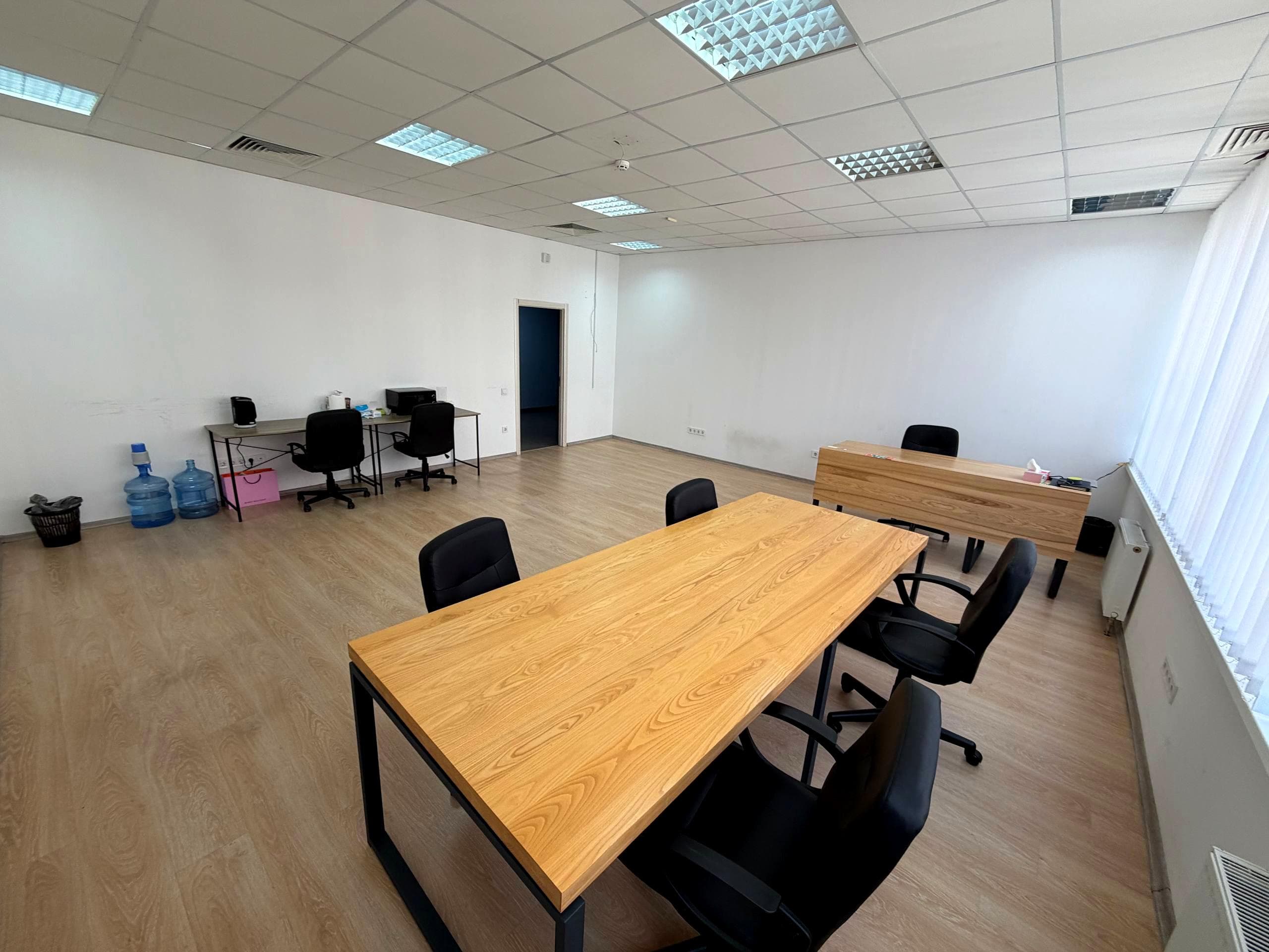 Оренда комерційного приміщення, 50 м², Печерський р-н 1