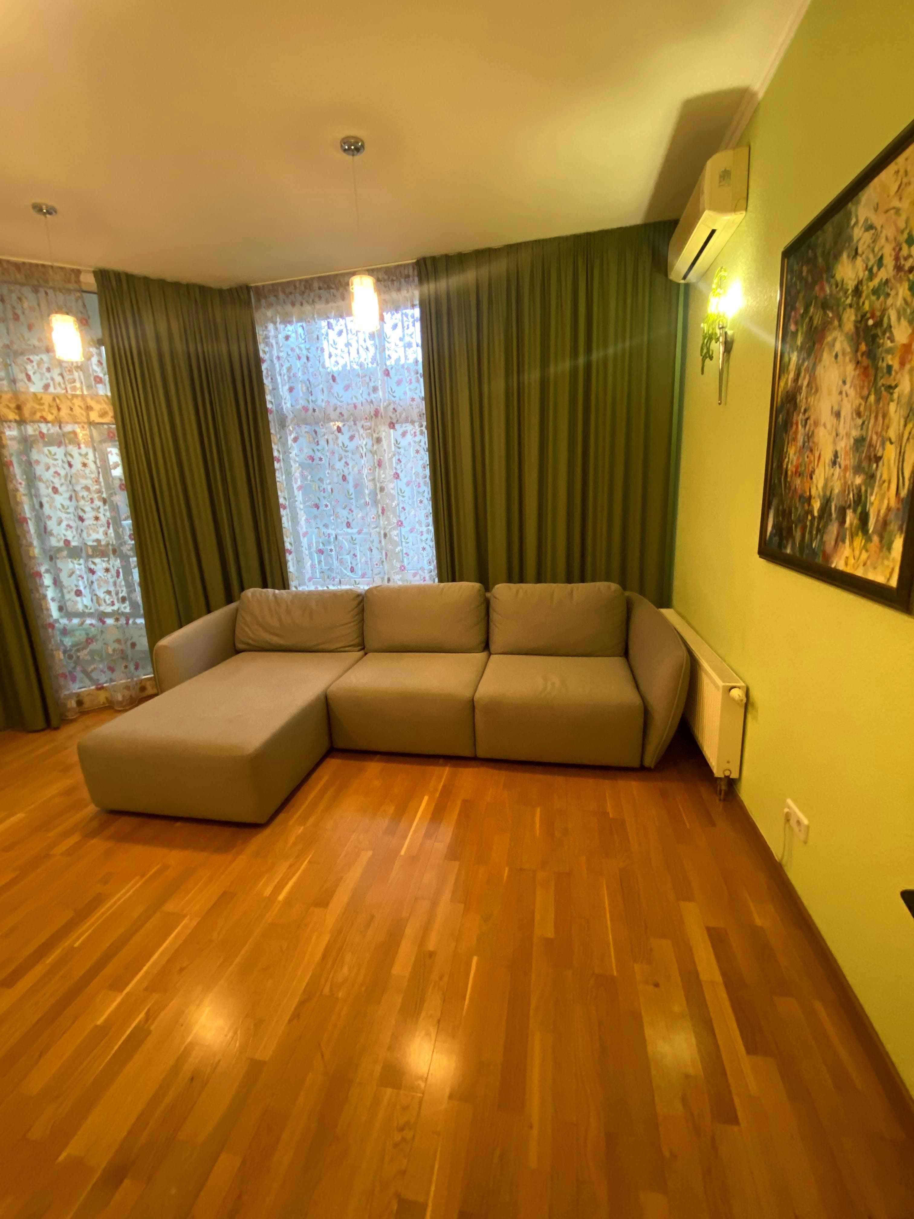 Оренда 2-кімнатної квартири, 85 м², Шевченківський р-н 3