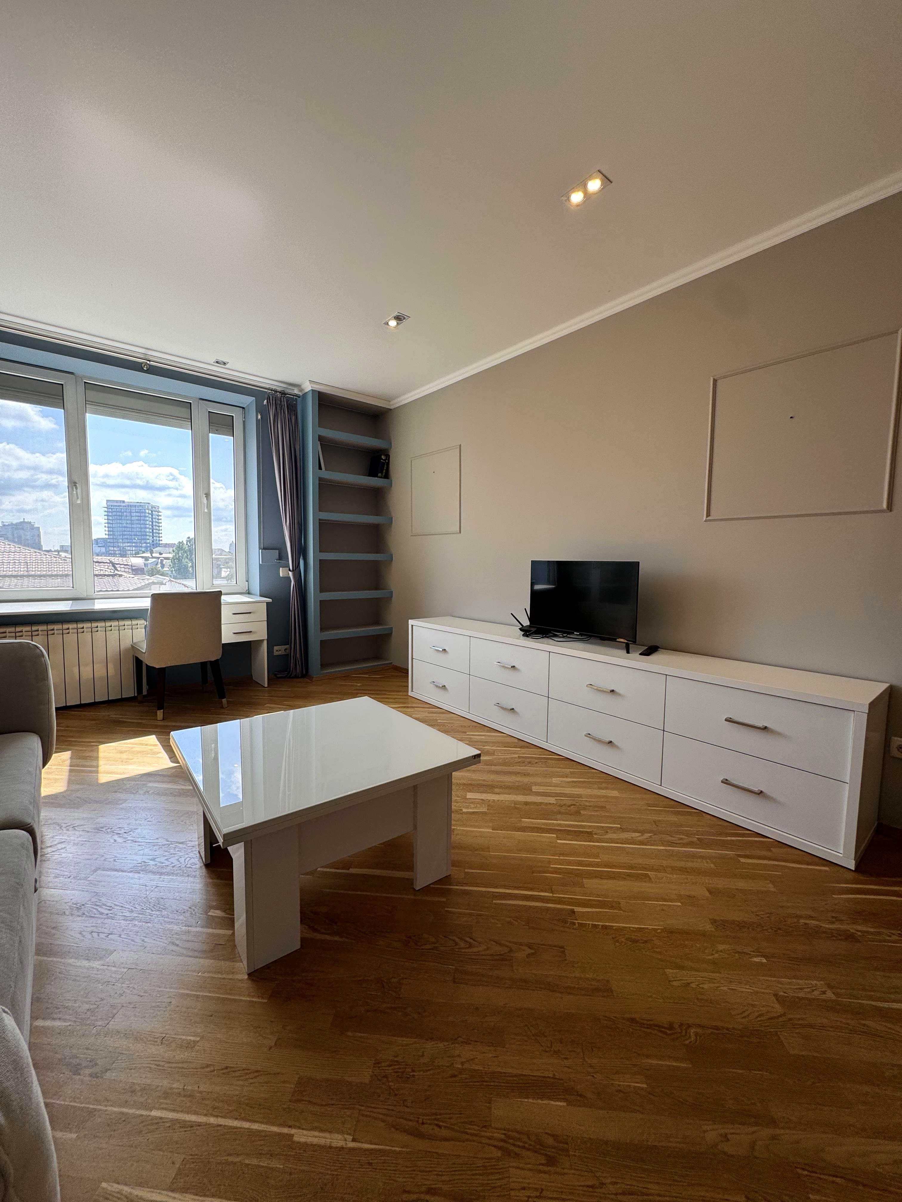 Оренда 2-кімнатної квартири, 60 м², Печерський р-н 5