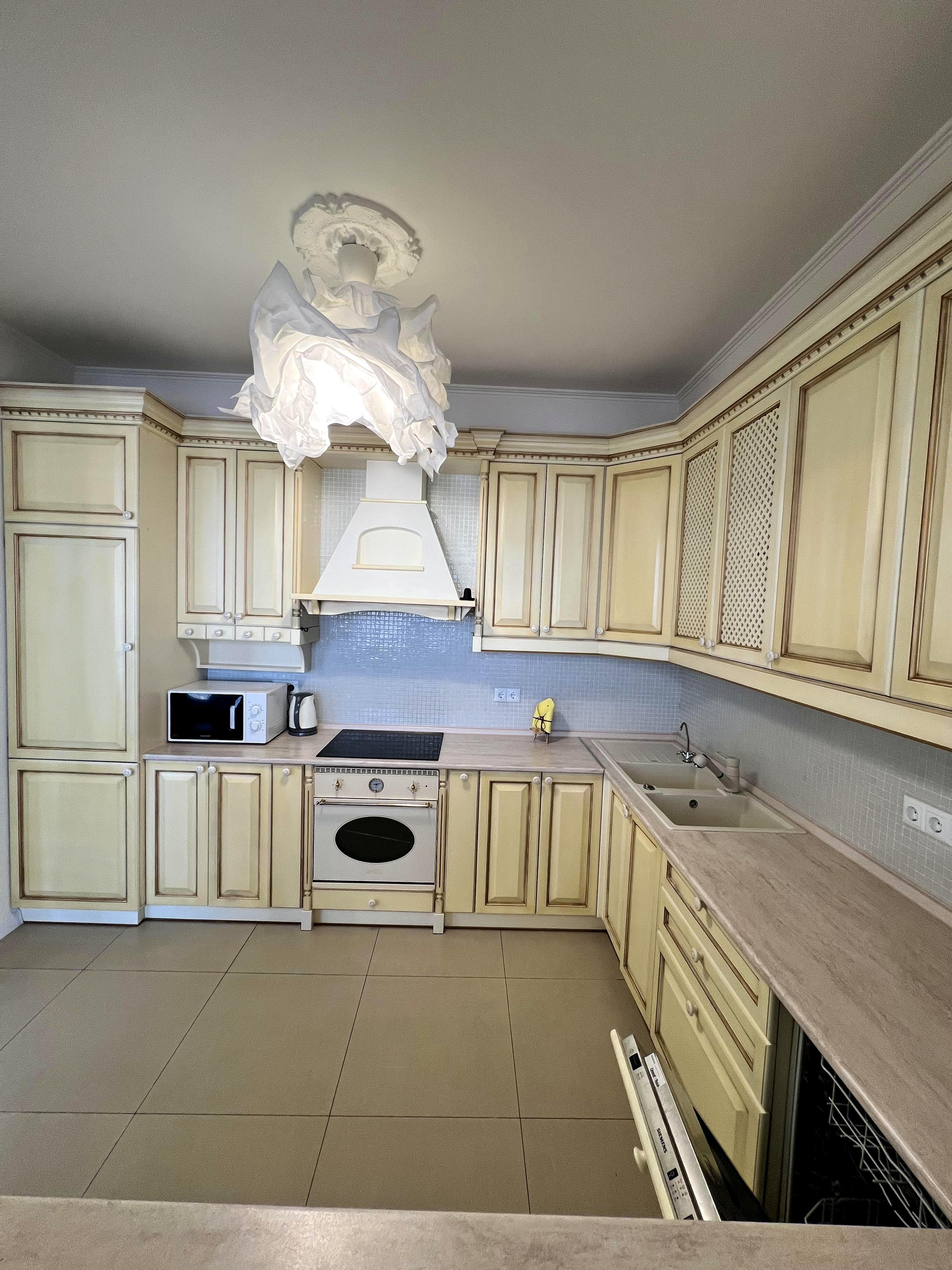 Оренда 4-кімнатної квартири, 160 м², Шевченківський р-н 5