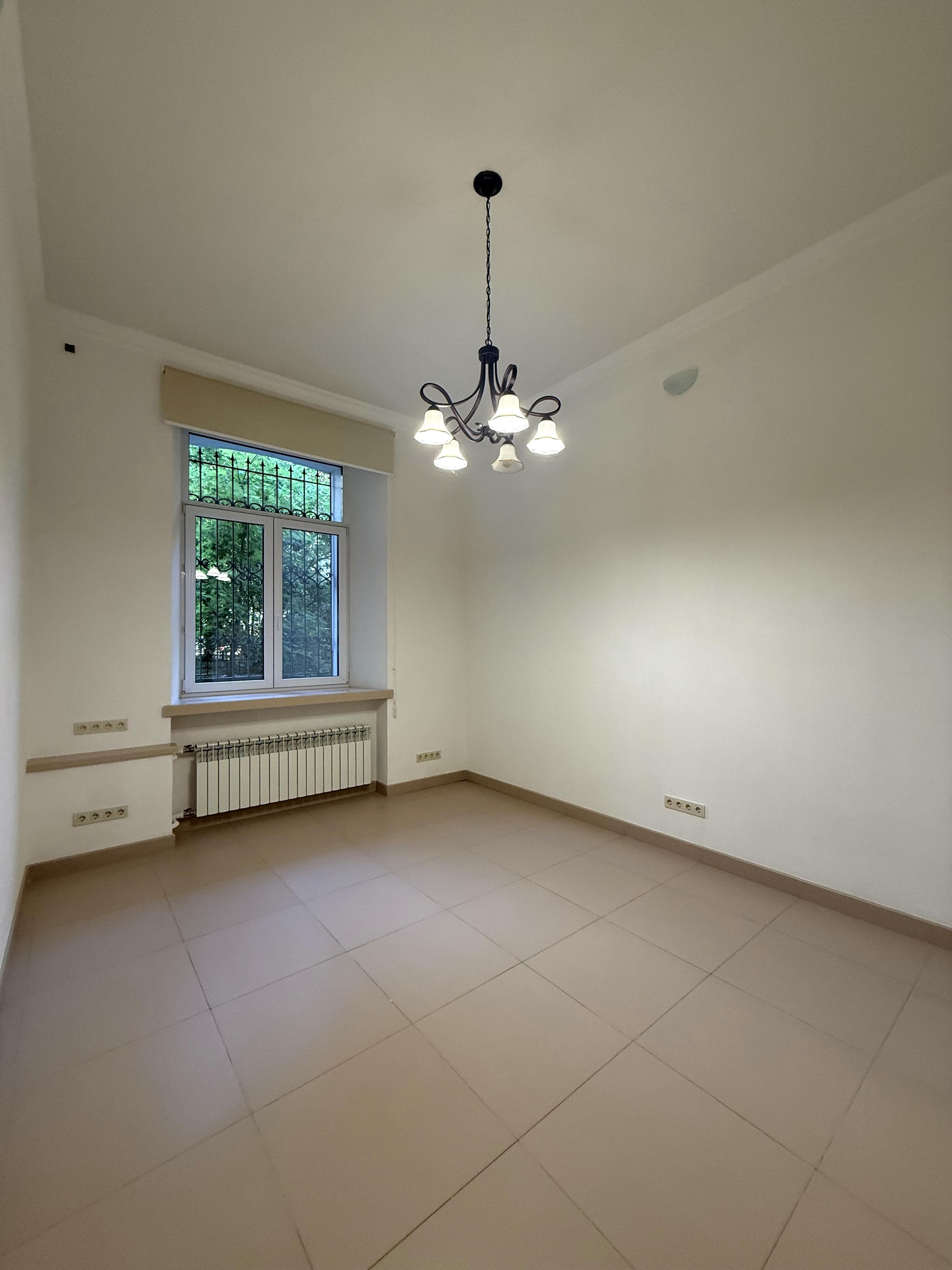 Оренда комерційного приміщення, 100 м², Шевченківський р-н 4