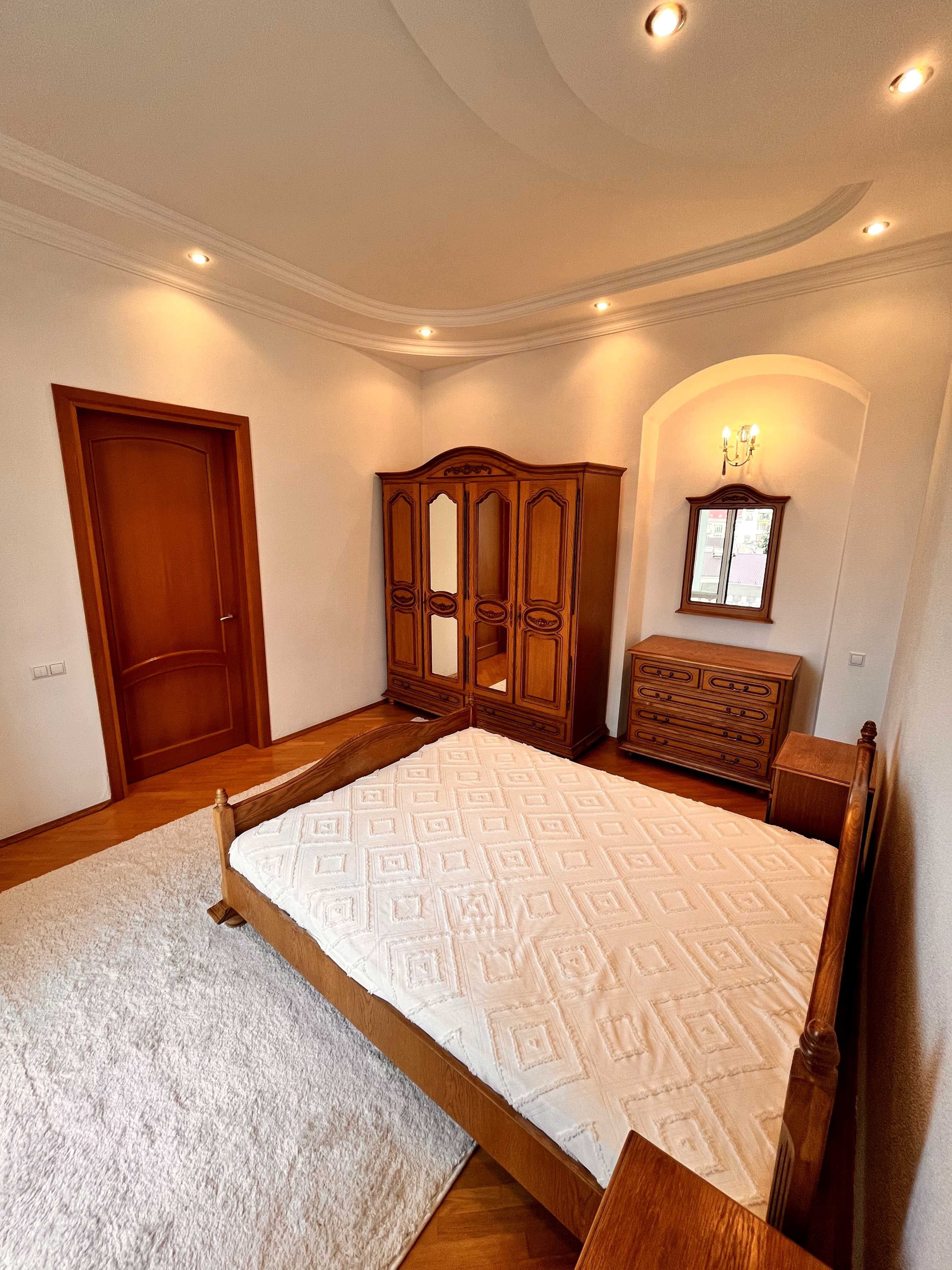 Оренда 3-кімнатної квартири, 85 м², Голосіївський р-н 4