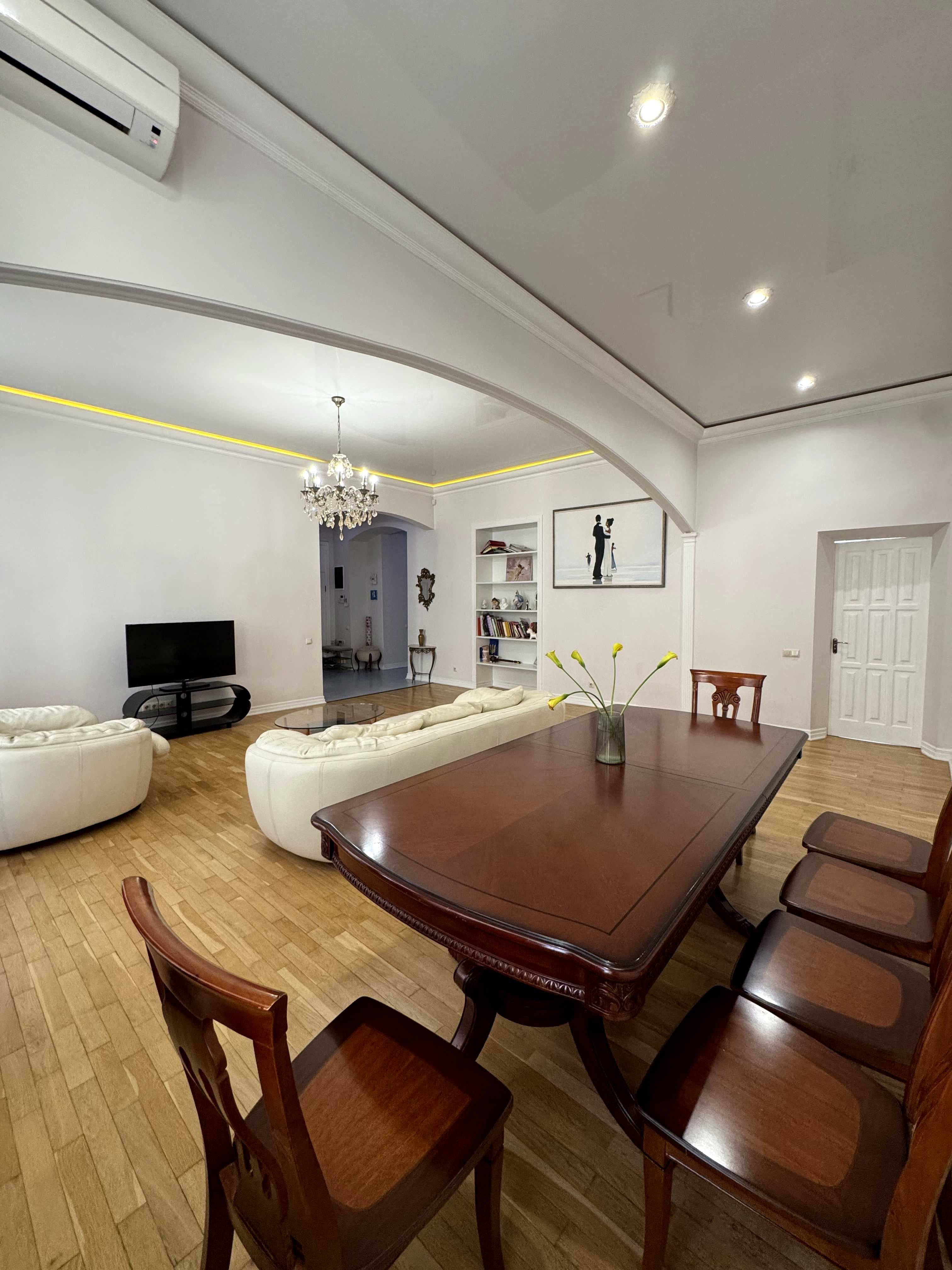 Оренда 4-кімнатної квартири, 142 м², Печерський р-н 2