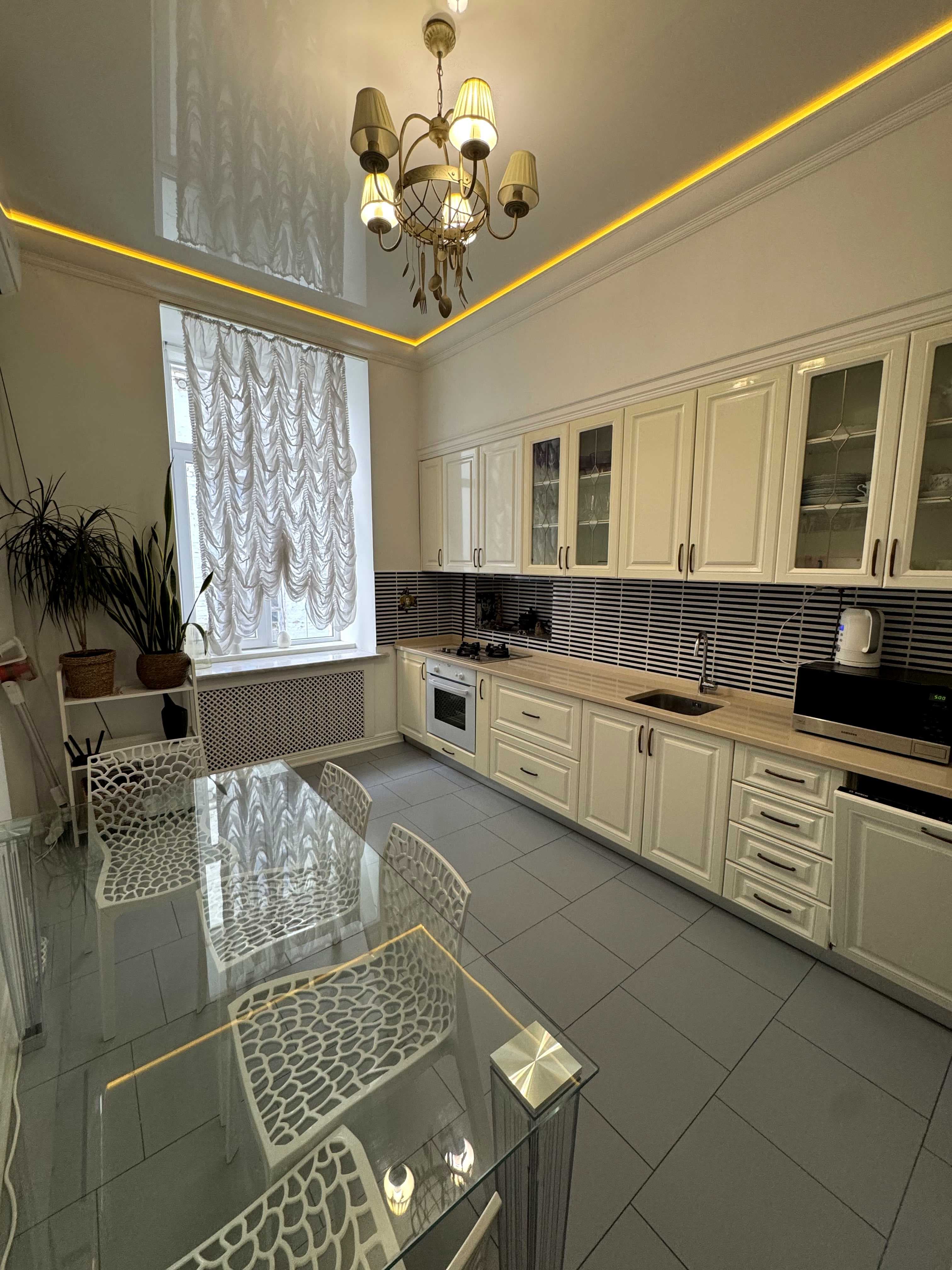 Оренда 4-кімнатної квартири, 142 м², Печерський р-н 5