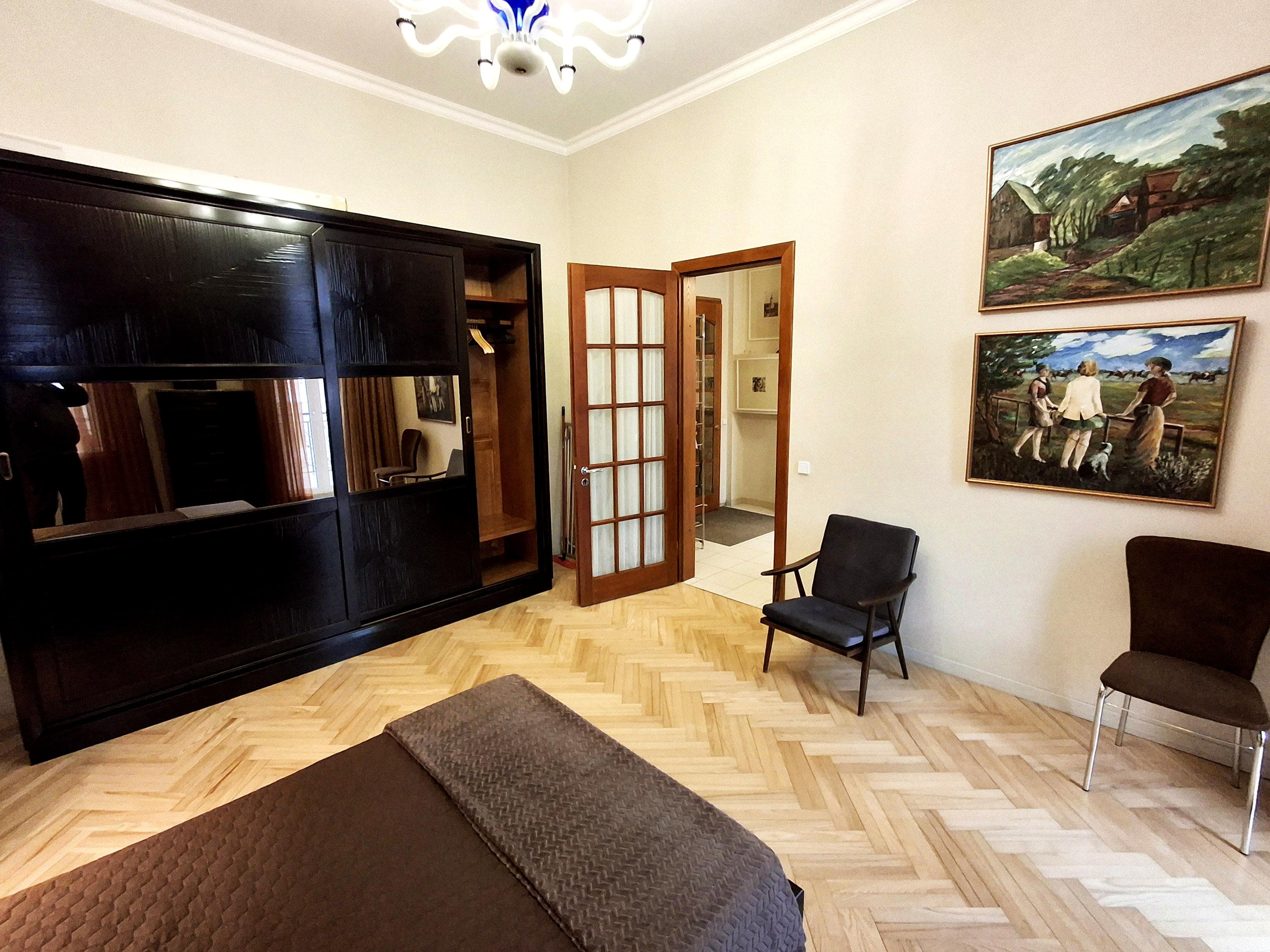Оренда 1-кімнатної квартири, 47 м², Шевченківський р-н 4