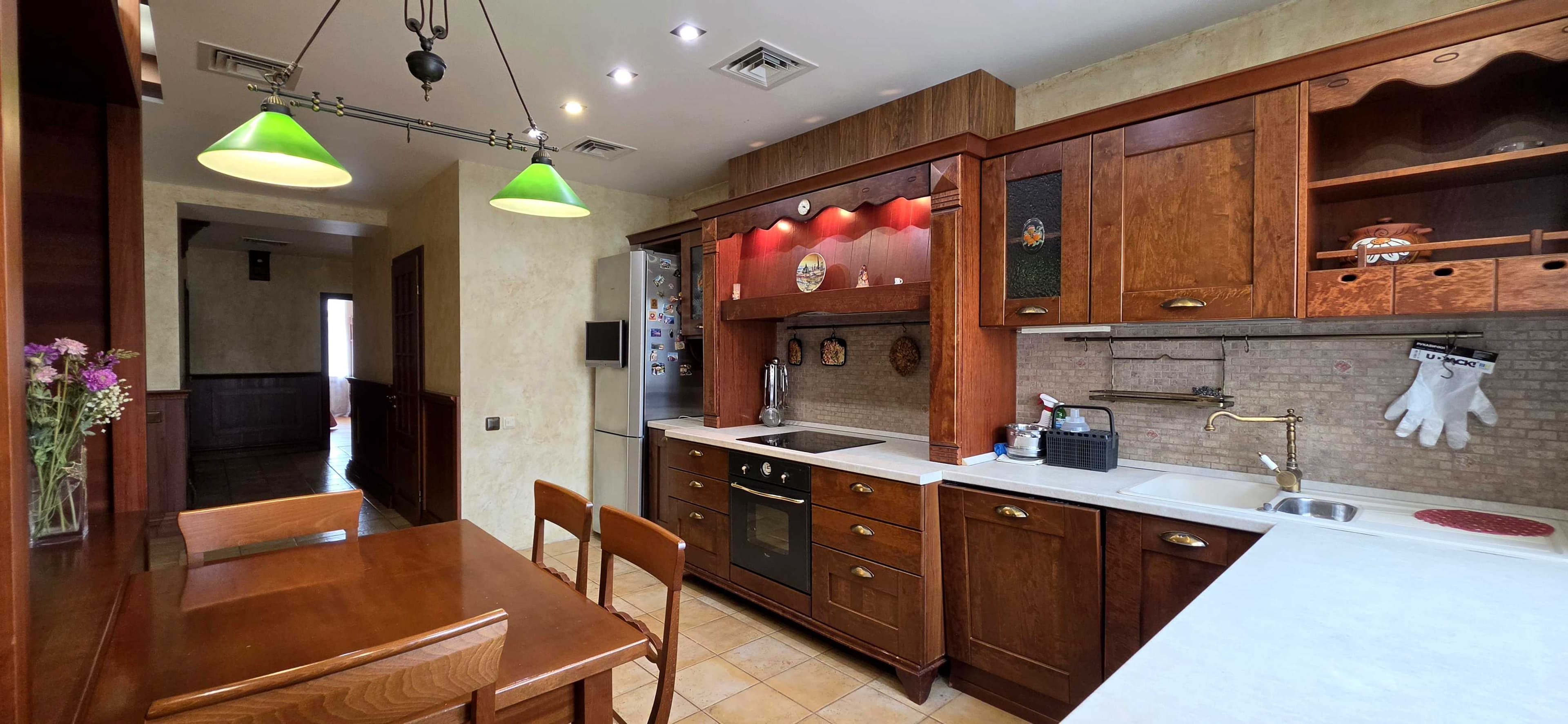 Оренда 4-кімнатної квартири, 140 м², ЖК «Введенський» 3