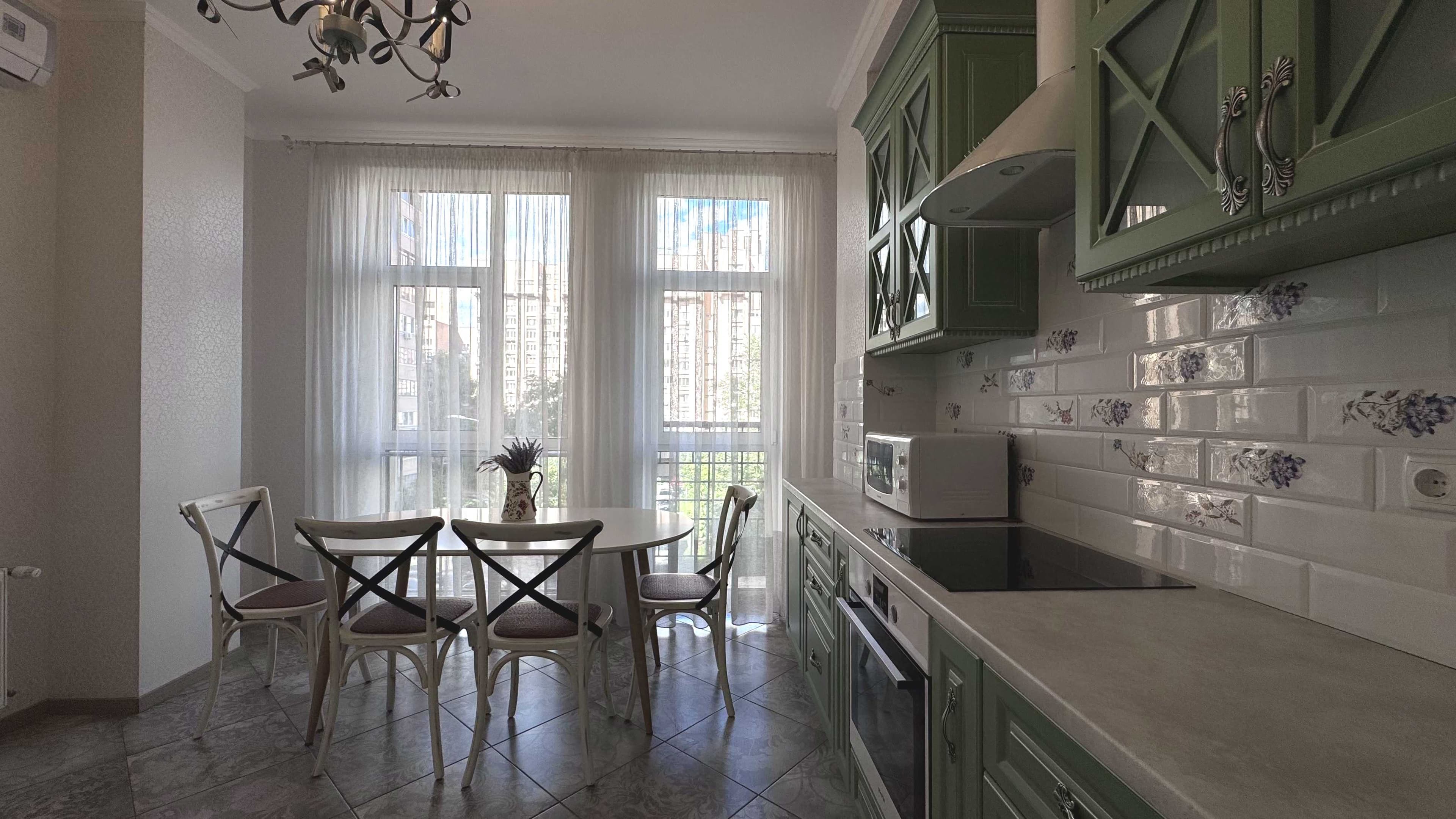 Оренда 2-кімнатної квартири, 95 м², ЖК «Малевича 48» 4