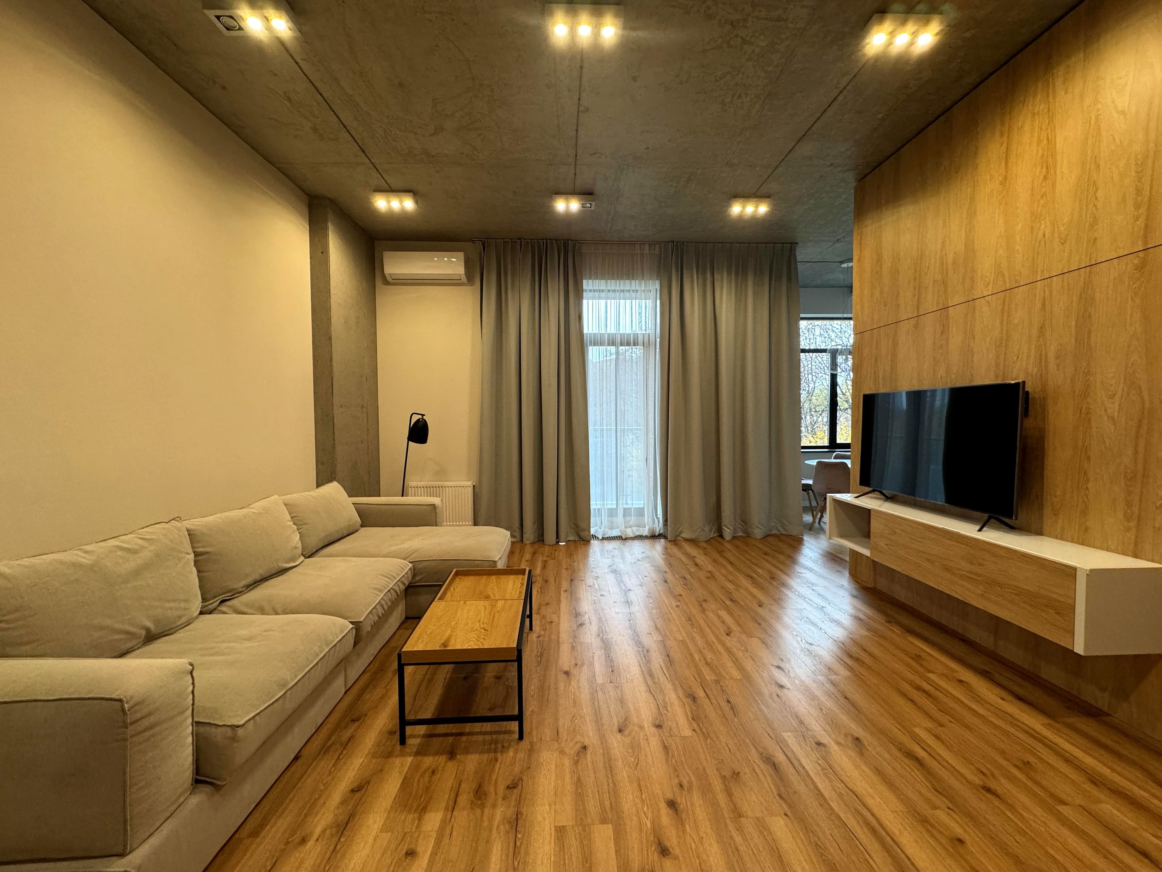 Оренда 2-кімнатної квартири, 70 м², ЖК «Crystal Park» 1