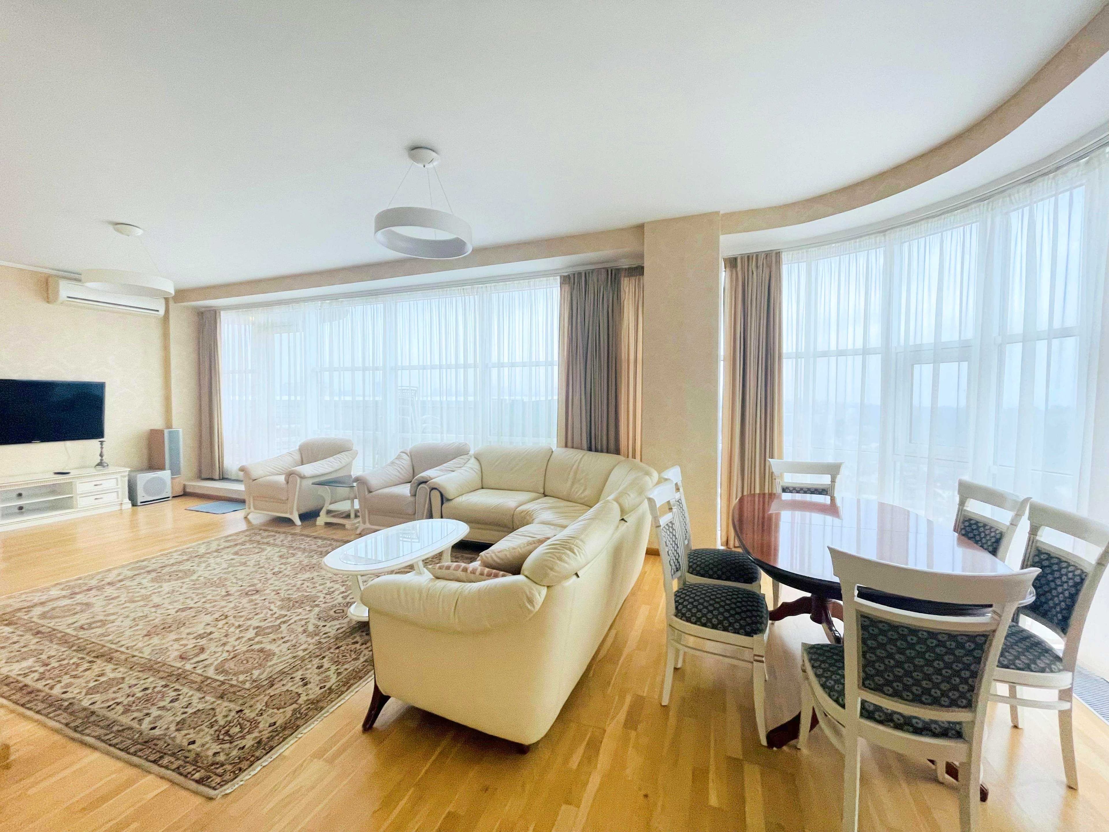 Оренда 4-кімнатної квартири, 150 м², ЖК «Тріумф» 2