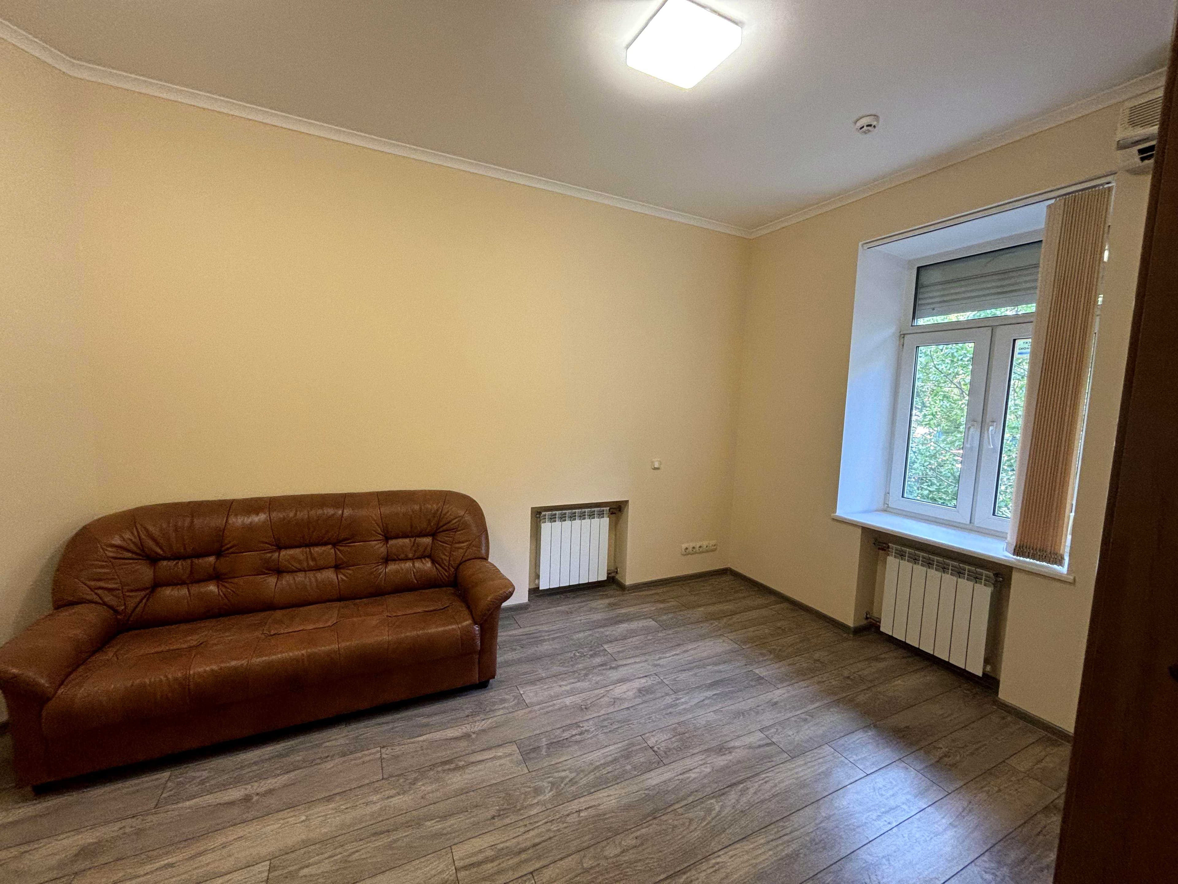 Оренда комерційного приміщення, 76.6 м², Печерський р-н 3